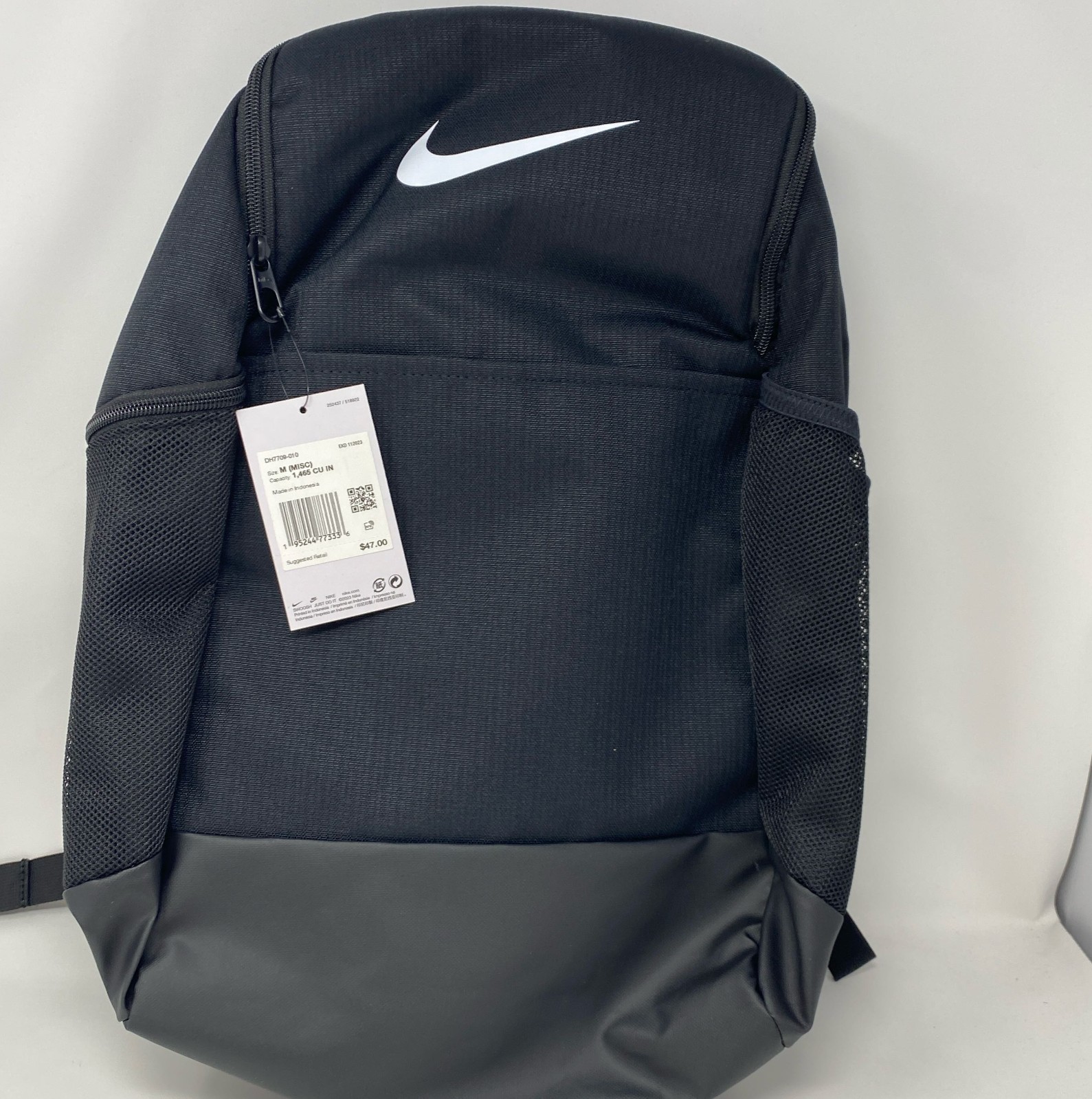 Nike Brasilia 9.5 Backpack Medium 24L Black/White DH7709-010