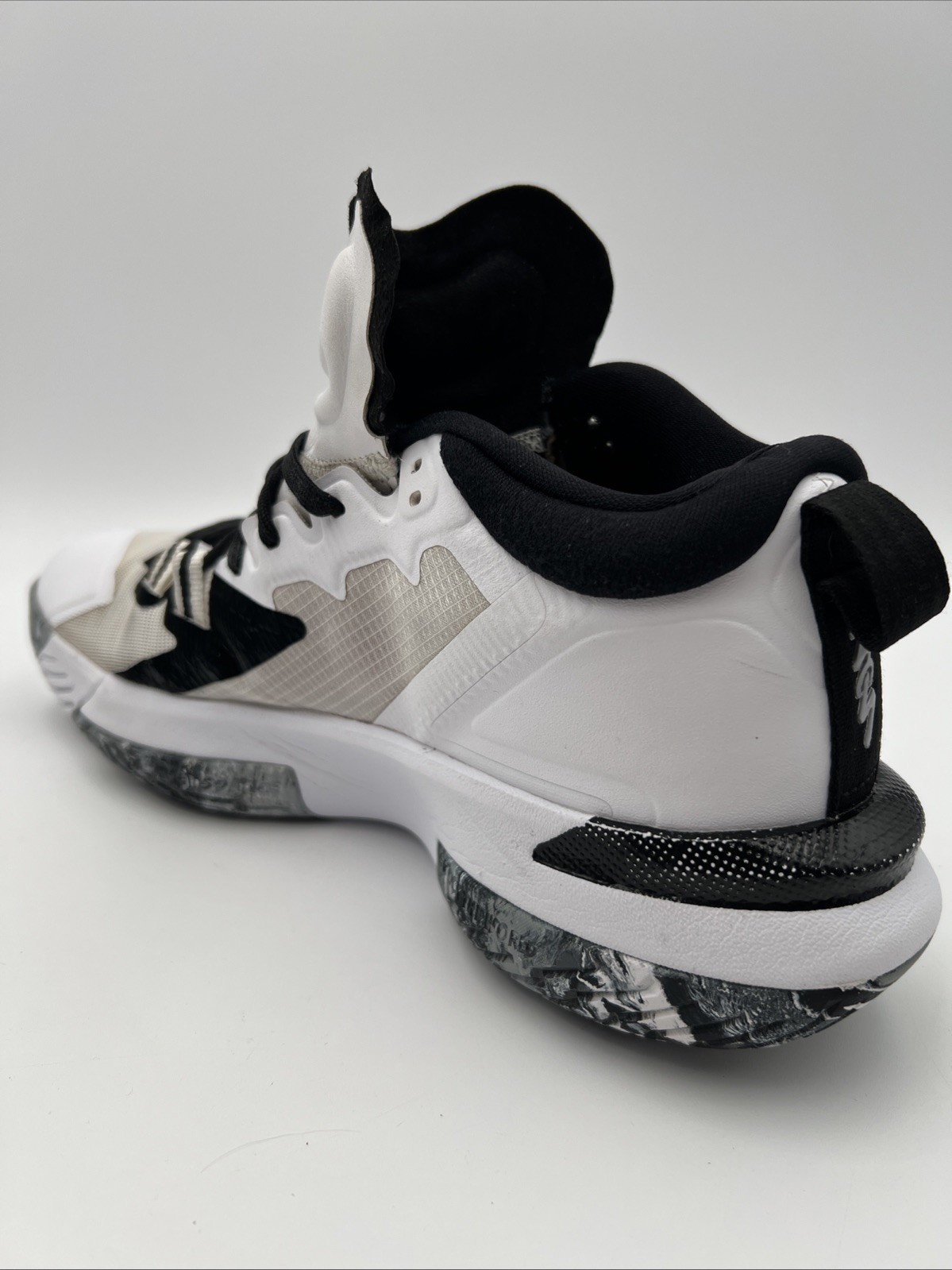 Nike Jordan Zion 1 TB White Black Basketball Sneakers Men’s 8.5 GUC DC4208-100