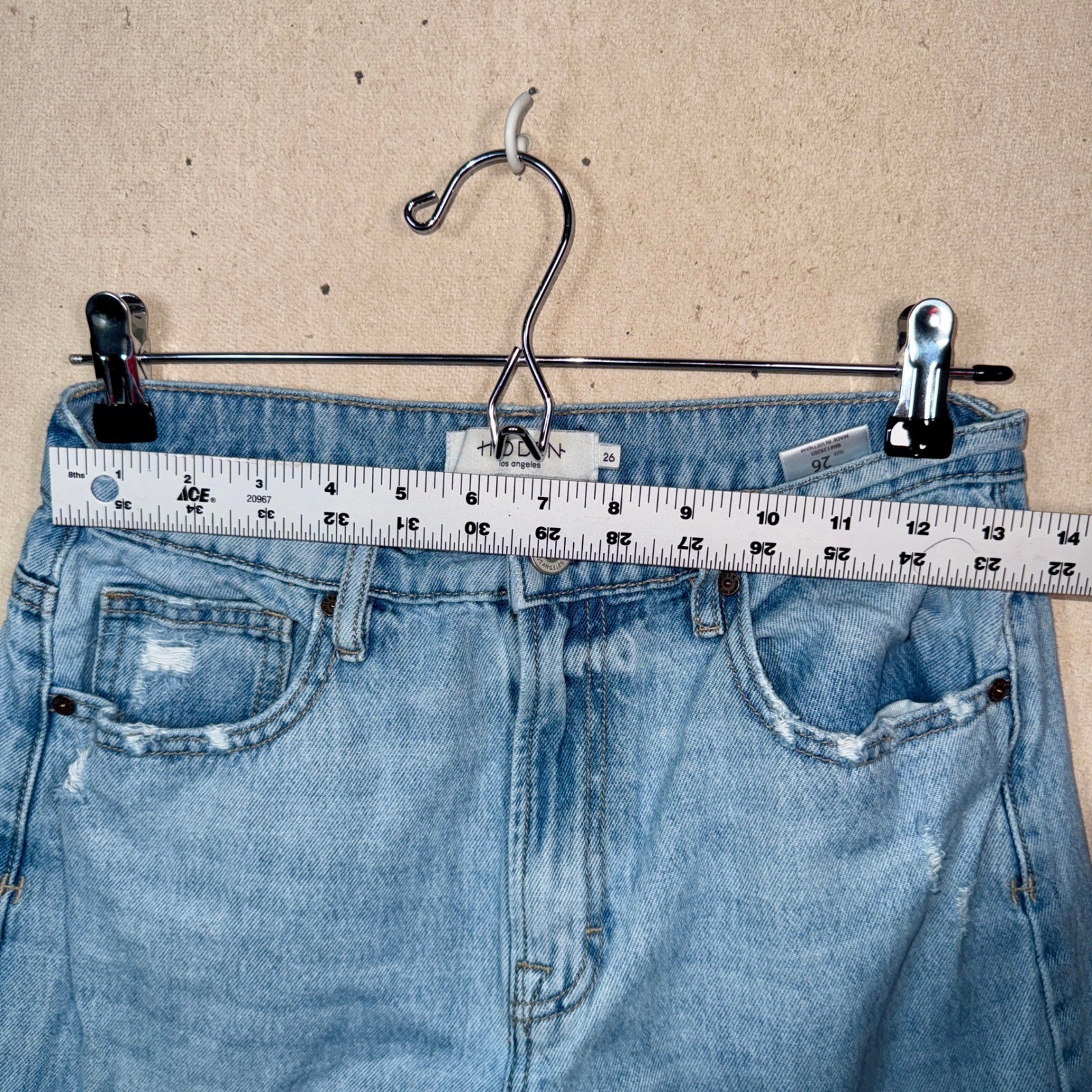 Hidden Los Angeles Cargo Jeans Light Wash Distressed Denim Women’s Size 26