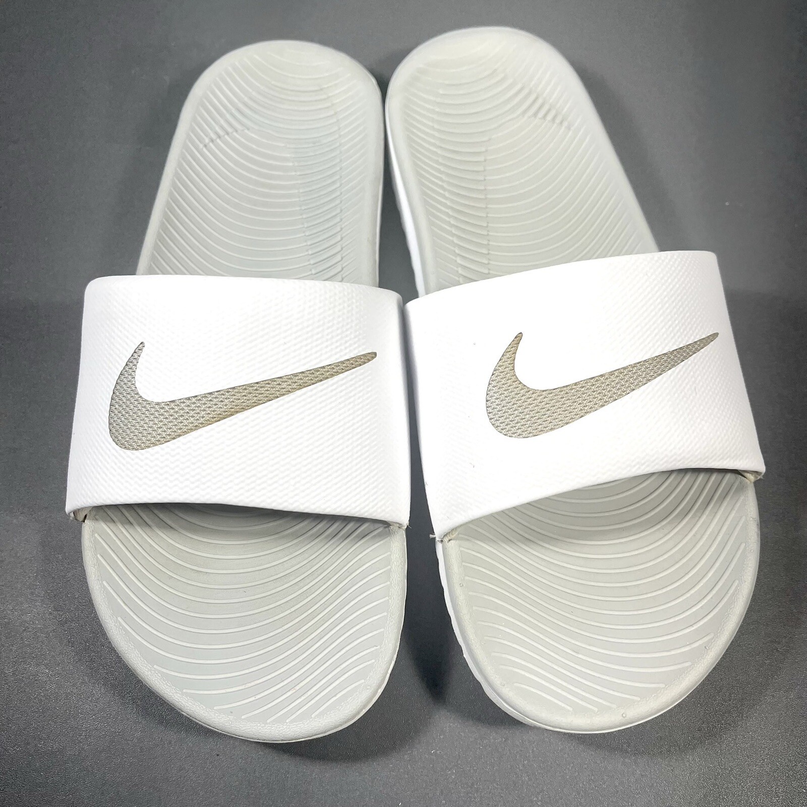 Nike Victori One Slide Men US 7 White Gray Sandal Outdoor Textured Swoosh
