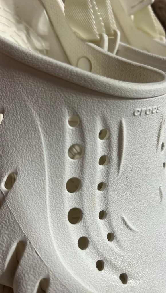 White Crocs Classic Clogs M4 W6