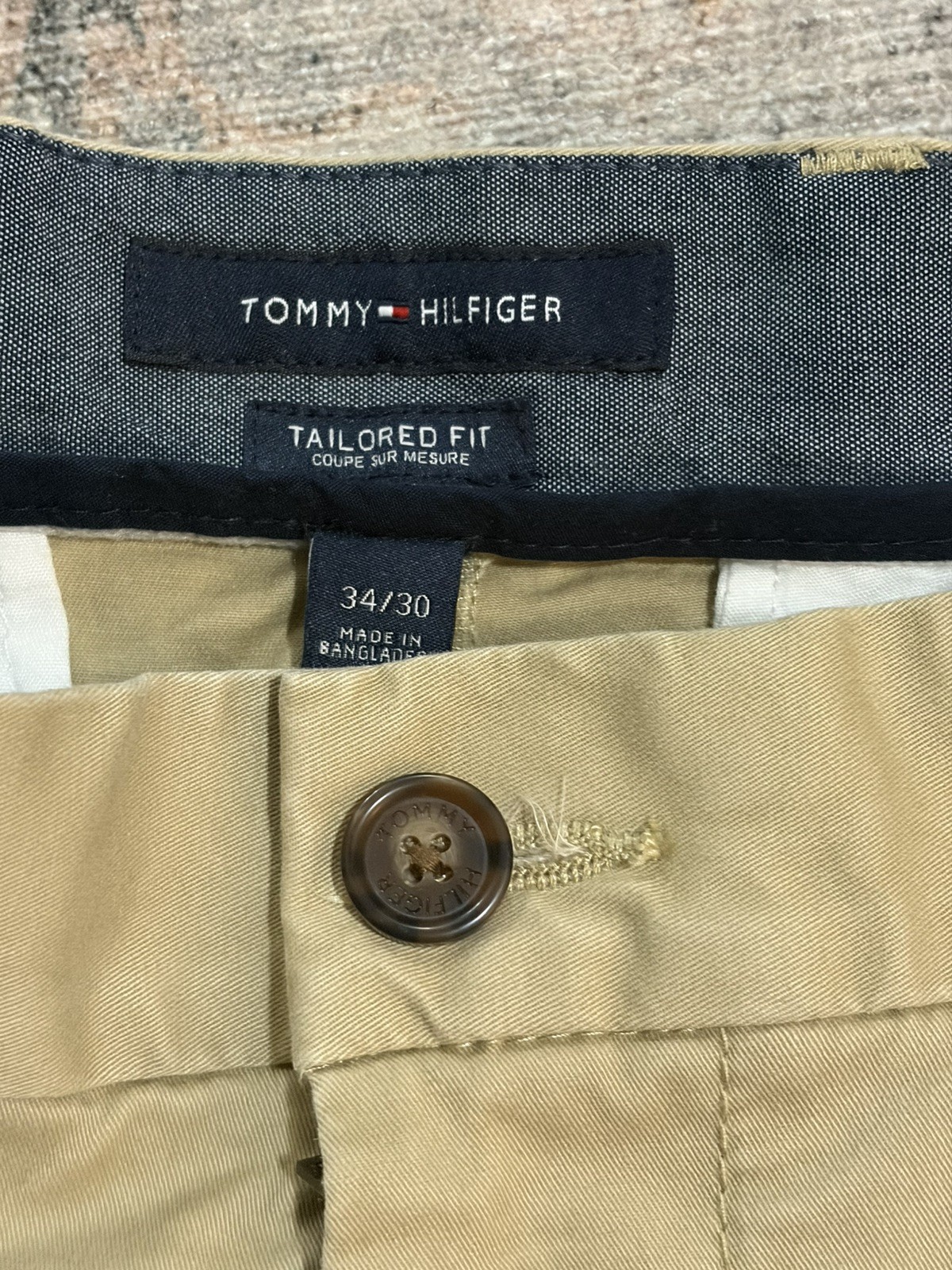 Tommy Hilfiger THFlex beige Pants Mens 34×30 tailored fit Chino Casual NWOT