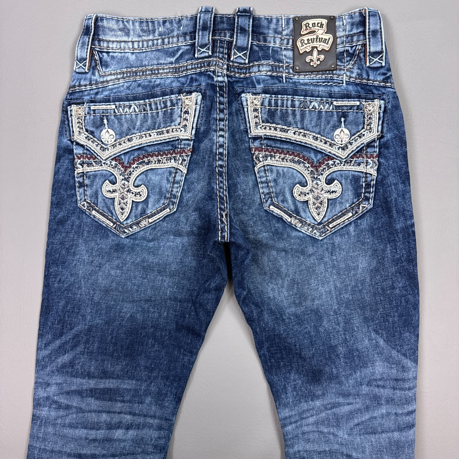 Rock Revival Jeans Mens 32×32 Blue Geras Denim Pants Embroidery Faded Stretch