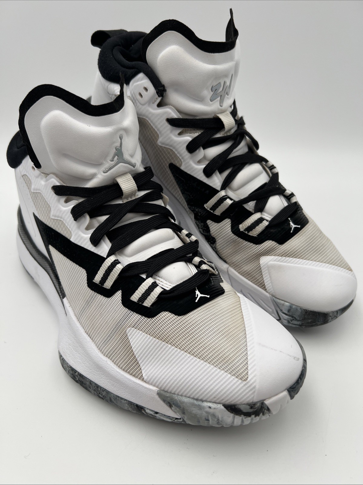 Nike Jordan Zion 1 TB White Black Basketball Sneakers Men’s 8.5 GUC DC4208-100