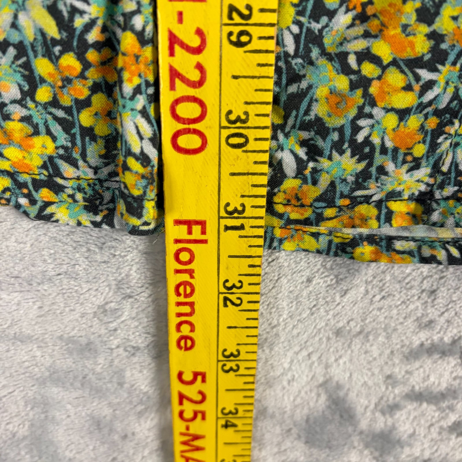 Rip Curl Shirt Mens Medium Yellow Fun Times Floral Short Sleeve Button Up NEW!
