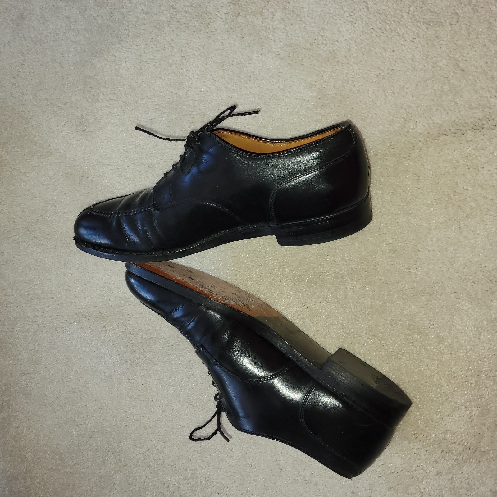 Alden Men’s black dress shoes made in Massachusetts 11-1/2 B/D size; fits 12/ 45