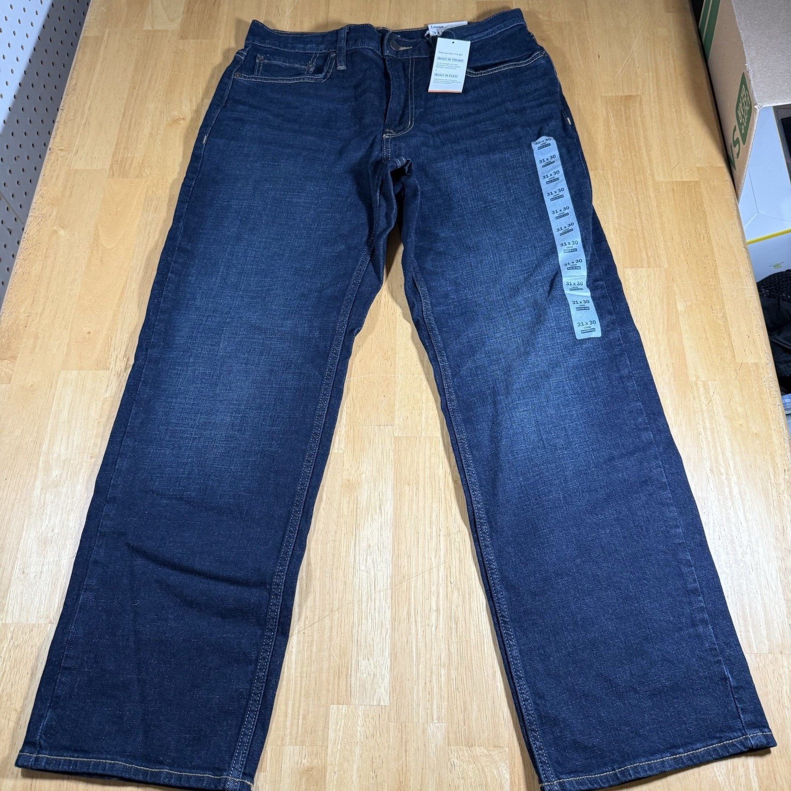 NEW Old Navy Loose Built In Flex Built In Tough Jeans Size 31×30 NWT Dark Wash