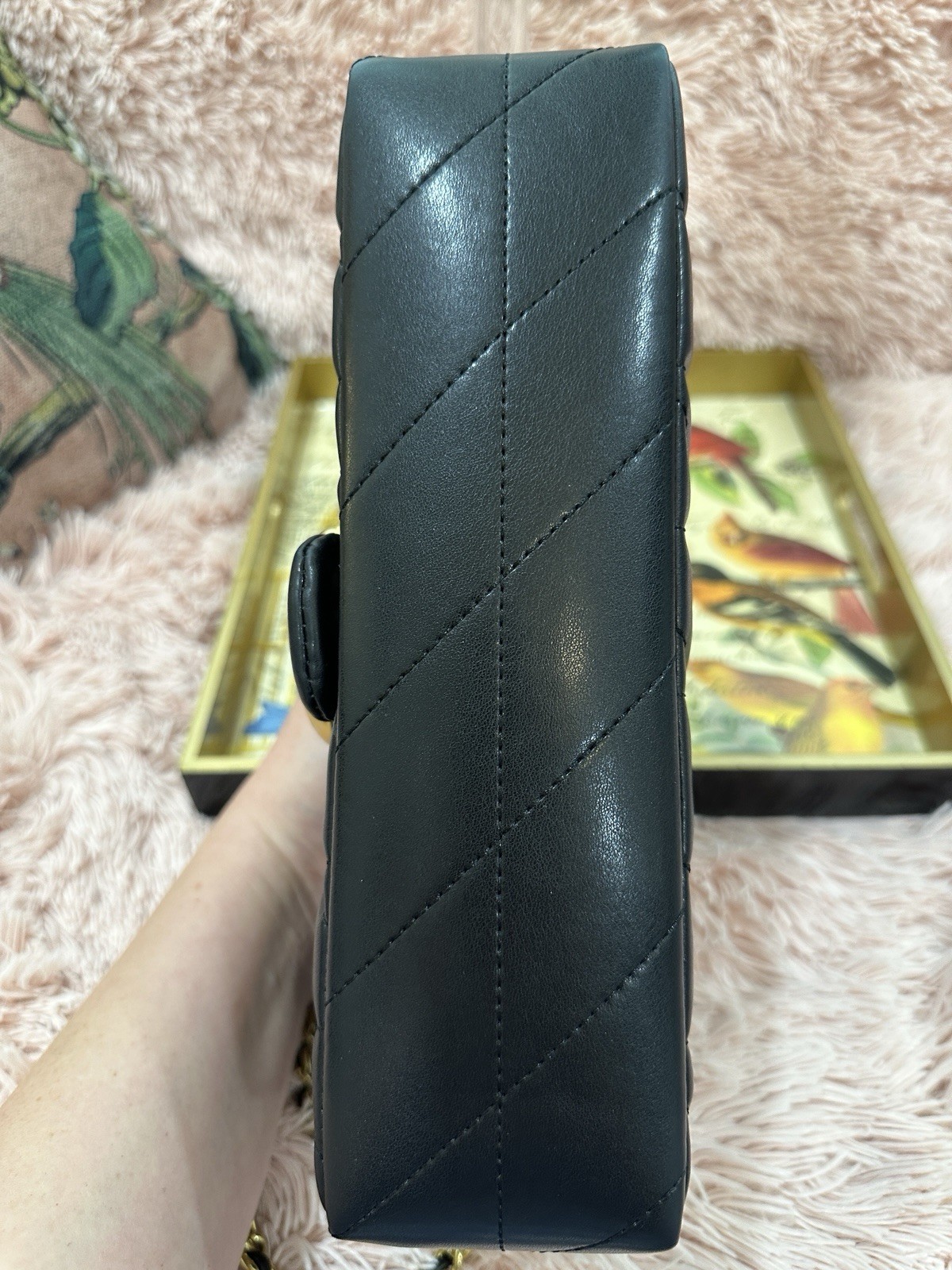 Coach Black Quilted Tabby 26 w/ Gold Chain Strap EUC