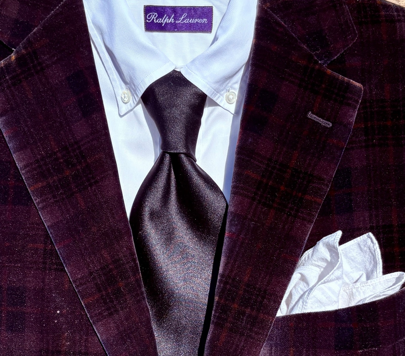 Ralph Lauren Purple Label Gentleman’s Solid Black Silk Necktie – Italy – $235.00