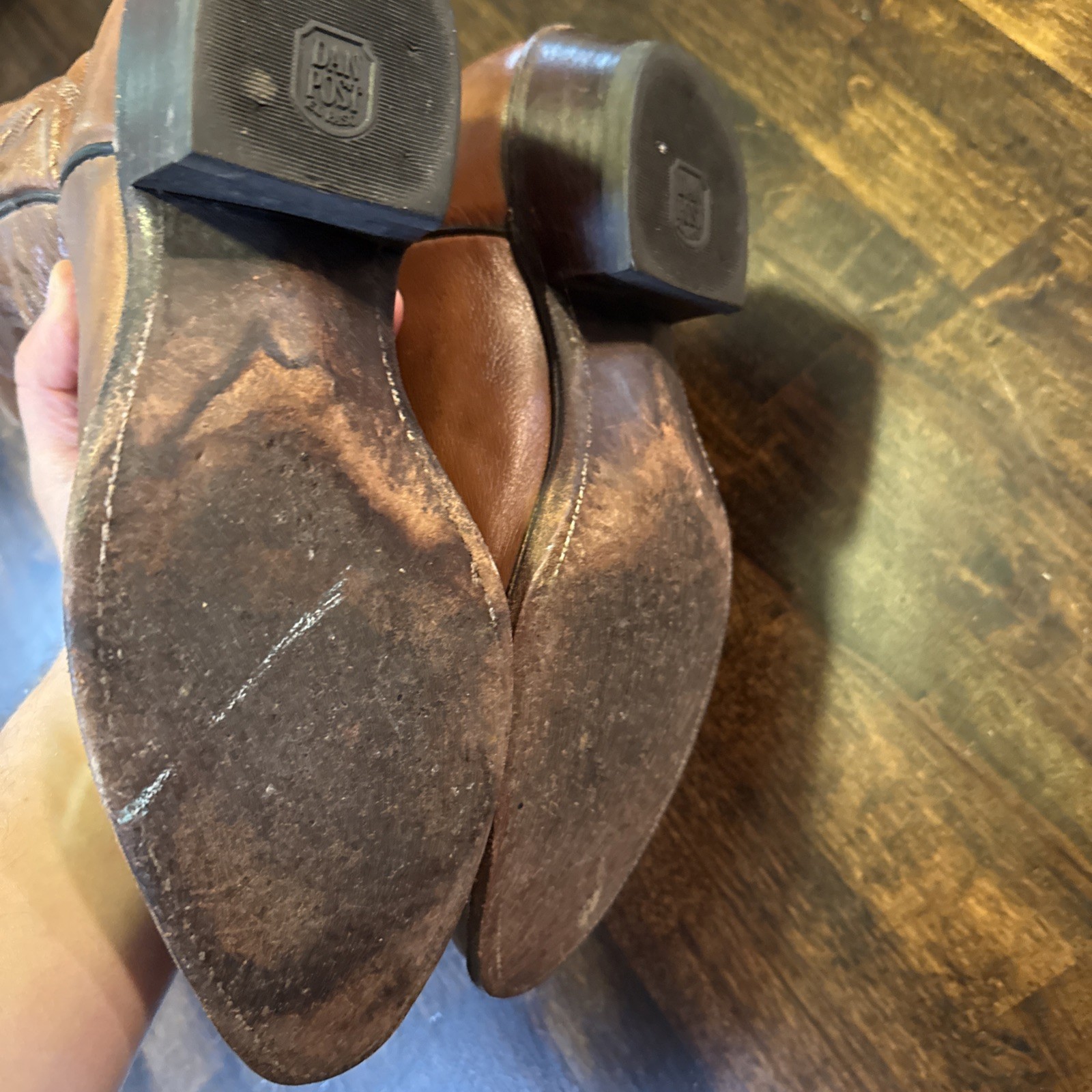 Dan Post men’s light brown cowboy boots size 8.5 EW