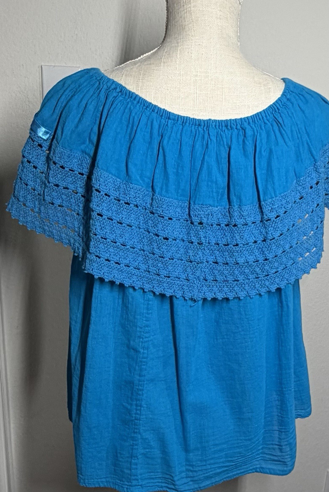 Mexican Blouse Blue Womens L / XL Floral Embroidery Lace Trim Off The Shoulder