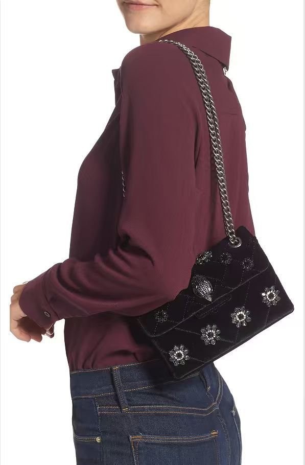 Kurt Geiger London Black Velvet Quilted Crossbody Silver Eagle Flower 20×8×15 cm