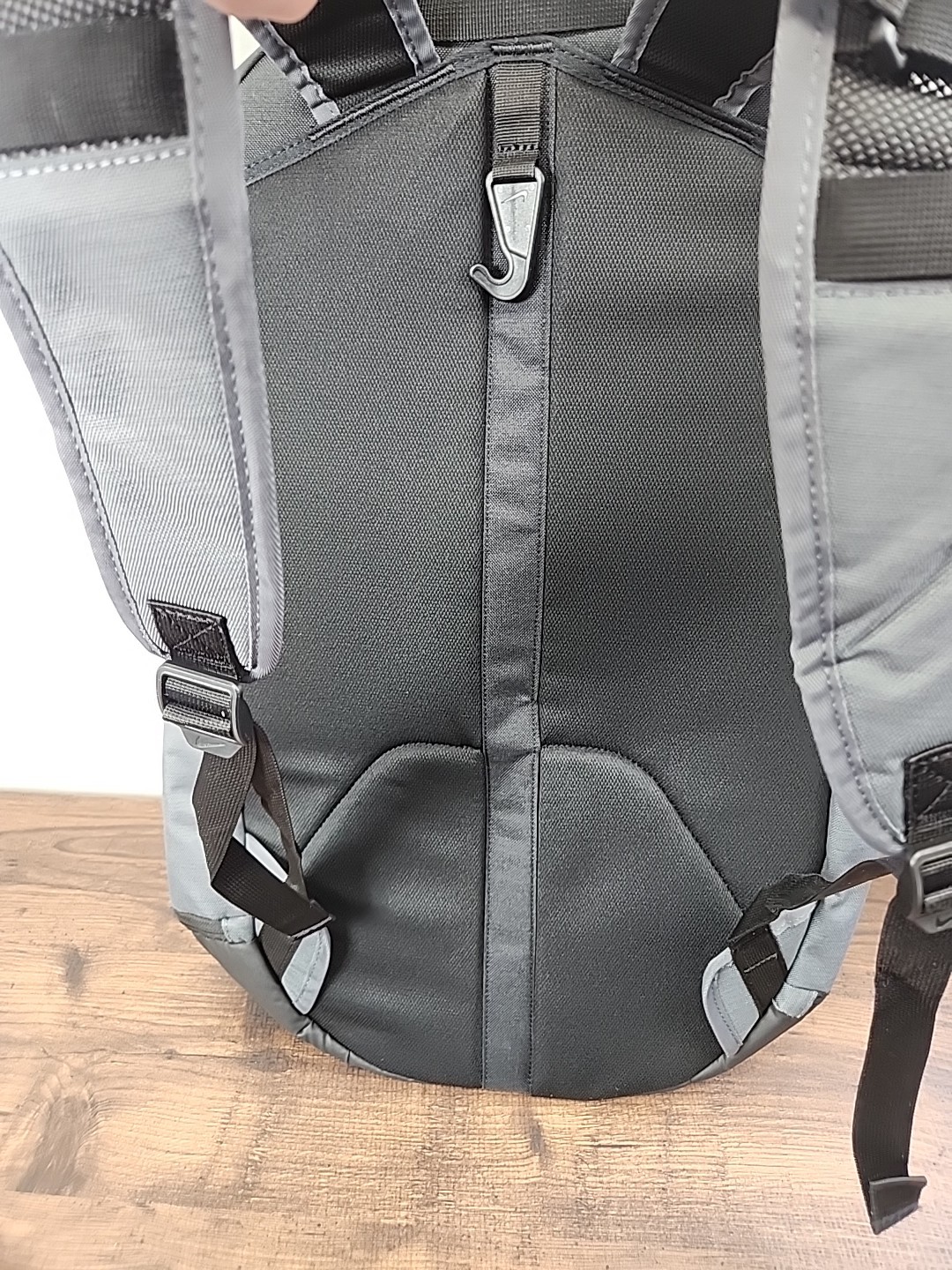 Nike Hoops Elite Pro Backpack – Basketball School Gym BA5554-022 Gray/Silver NEW