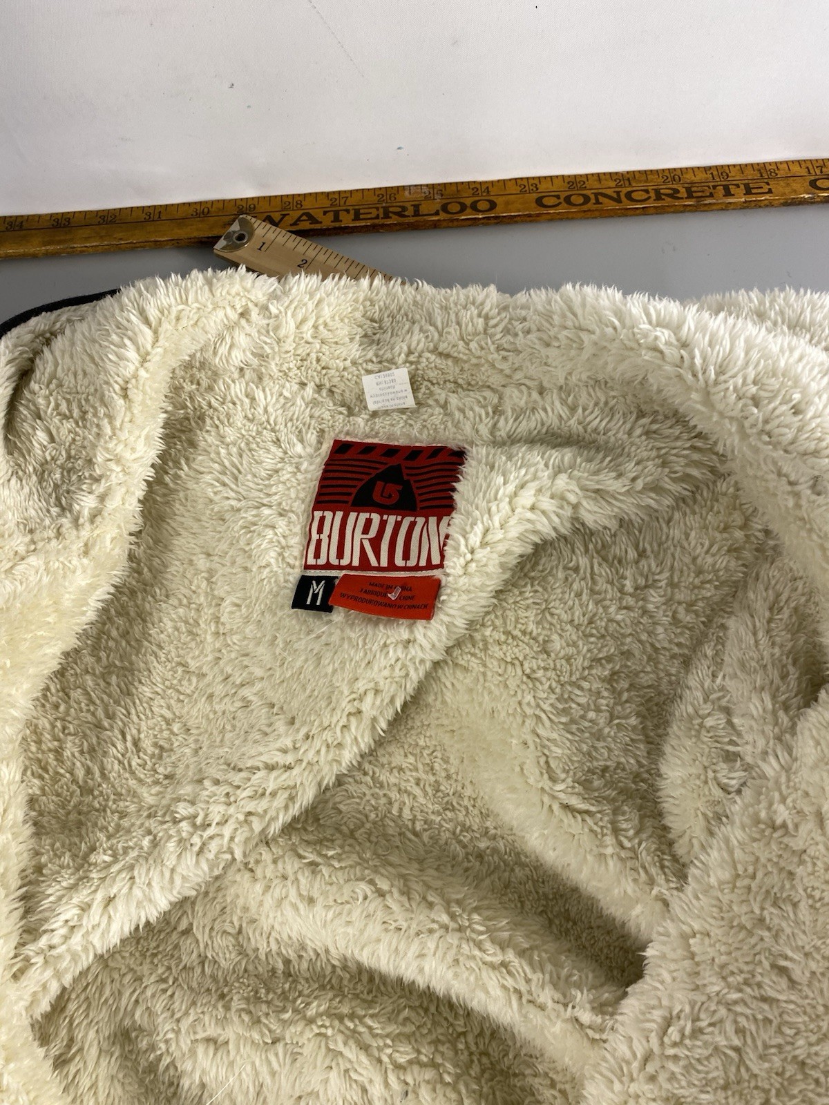 Burton Soft Lining Sherpa Hooded Geometric Warm Thick Full Zip Pull String 40R