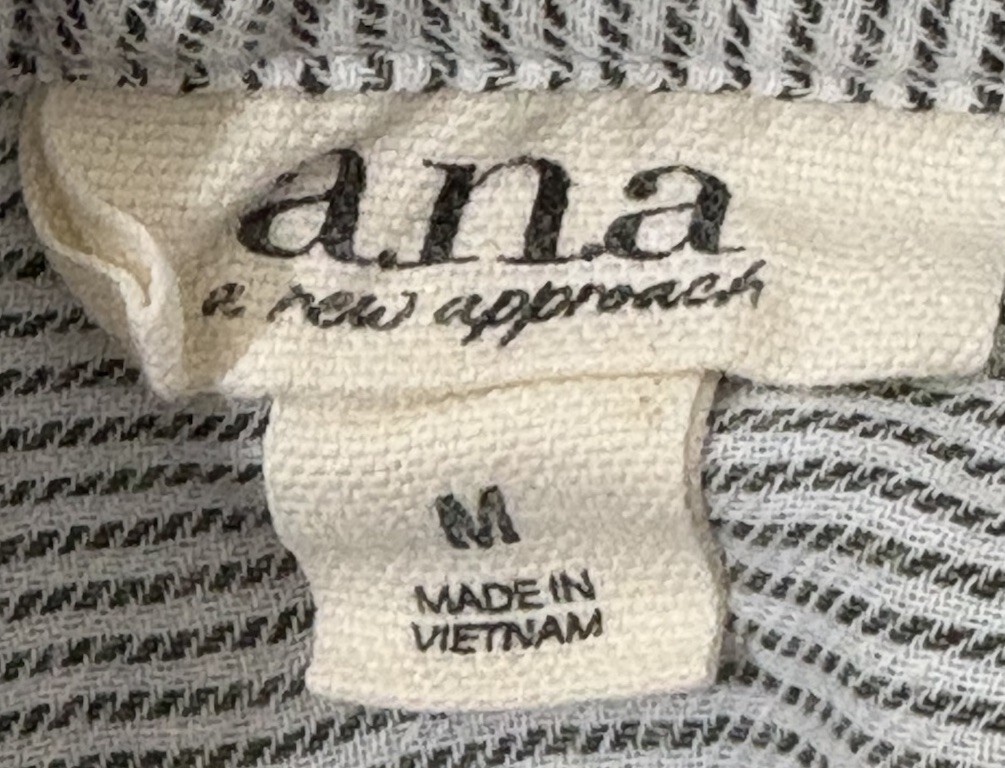 a.n.a Blouse M Gray White Stripe Top Button Up Cotton Beach Summer Casual