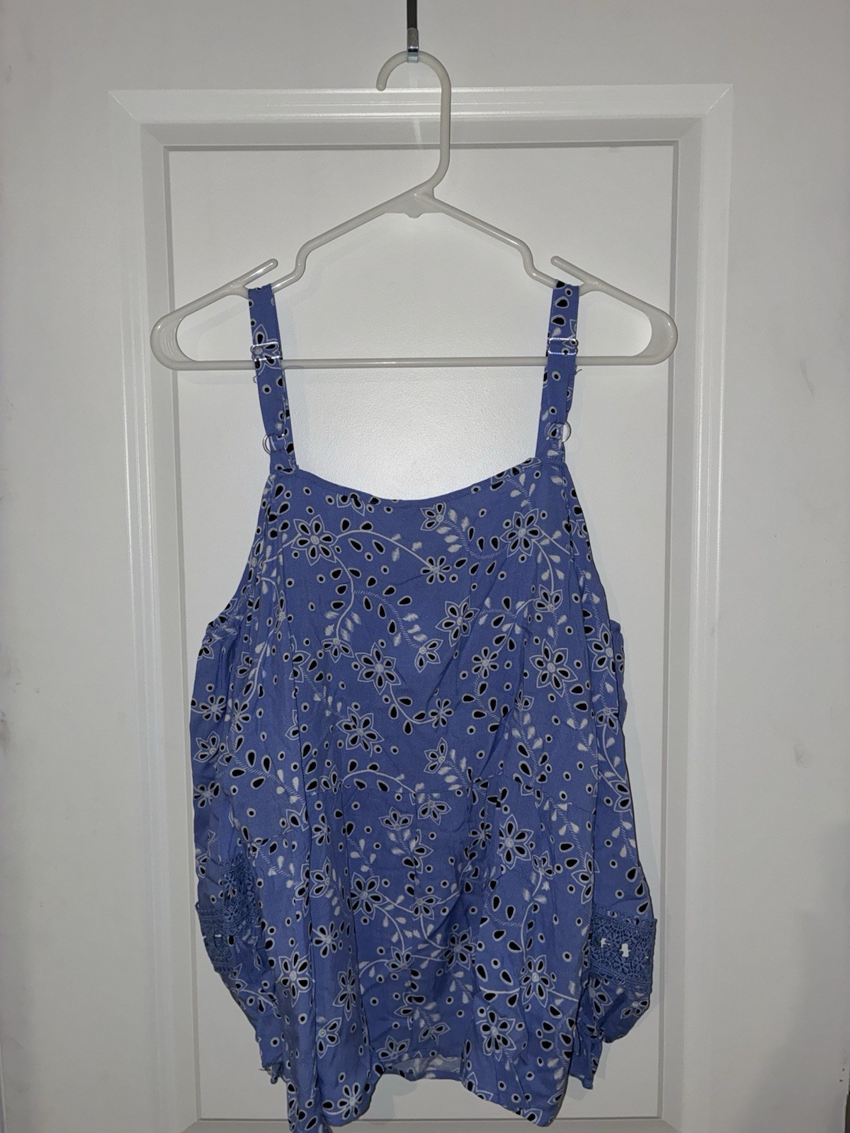 Cato Periwinkle Blue Floral Eyelet Lace Blouse Women’s Large