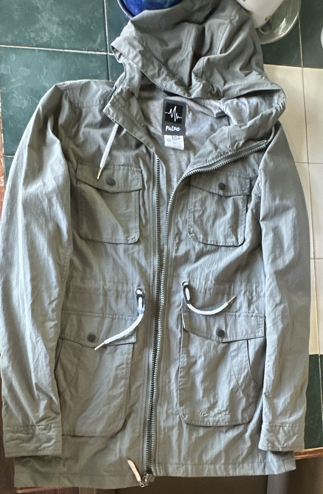 Pulse Men’s Green Utility Hooded Mid-Length Jacket Zip/Button, Size M