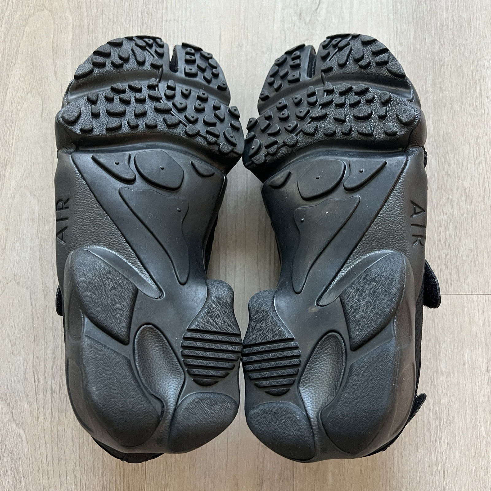 Nike Air Rift Breathe Black DN1338-004 Size 6-10 Women