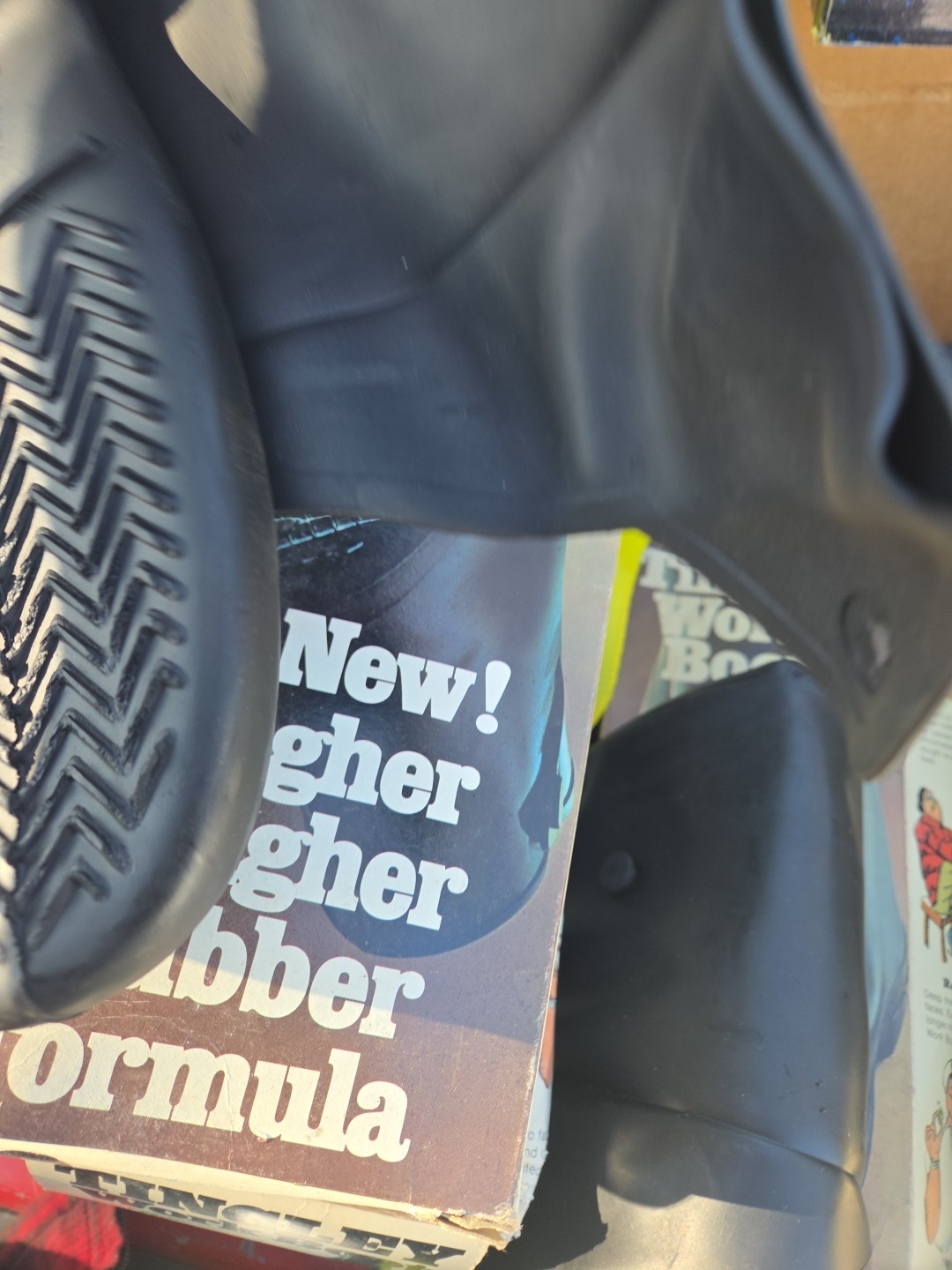 ONE PAIR ONLY TINGLEY RUBBER WORK BOOT STOCK NO 1400 MEDIUM 8-9 1/2 SELLING MORE