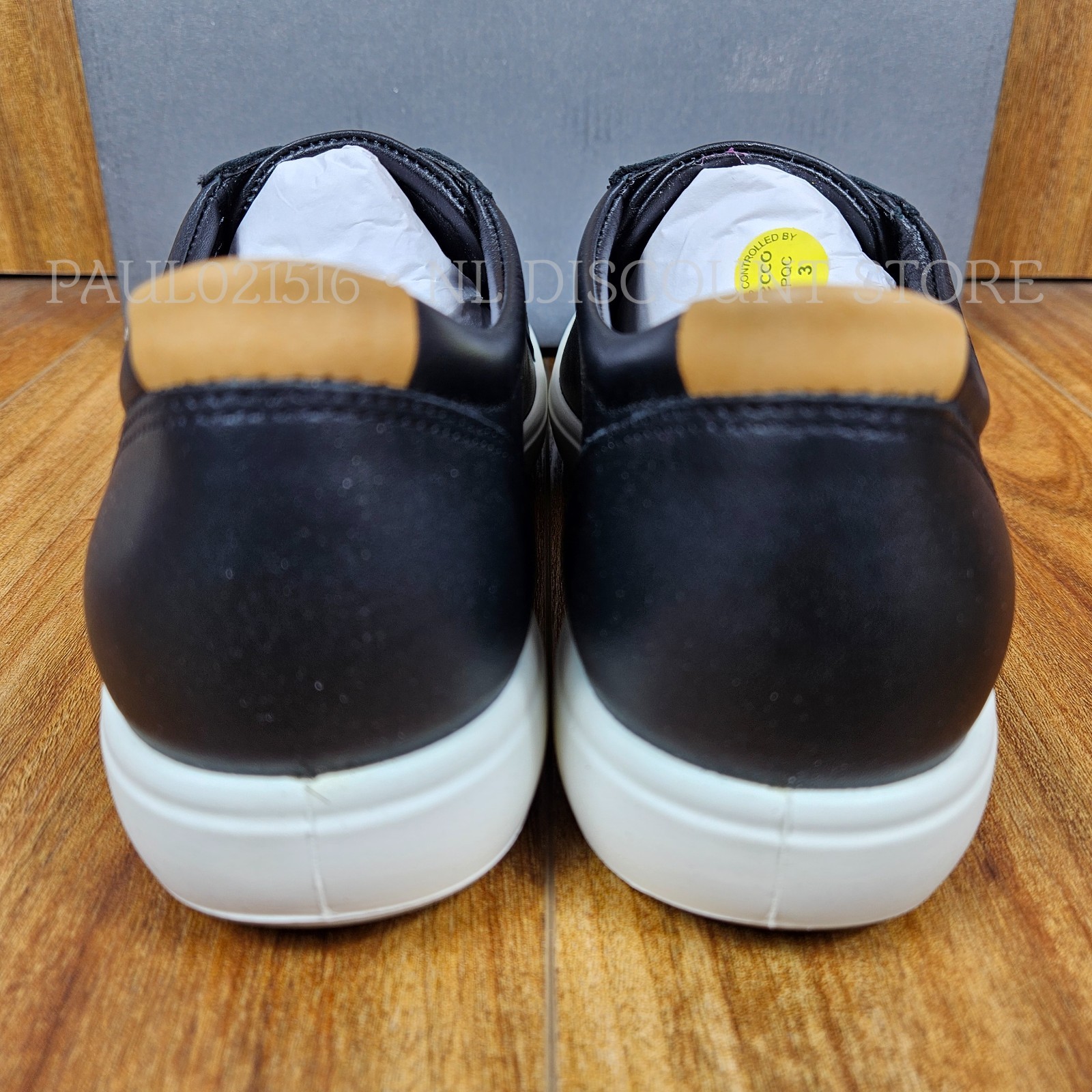 ECCO Women’s Soft Leather Sneakers Shoes ~ Black ~ Various Sizes