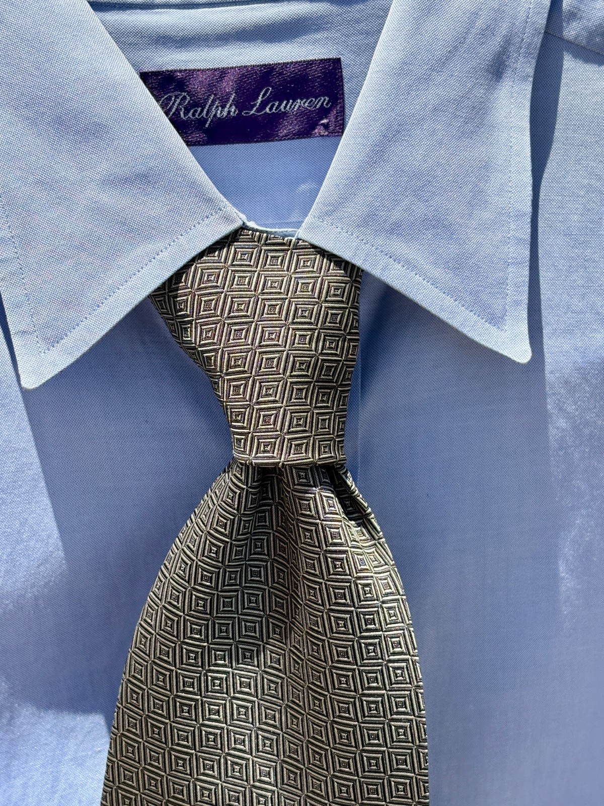 Ralph Lauren Purple Label Silver Diamond-Patterned Silk Tie – England – $235.00