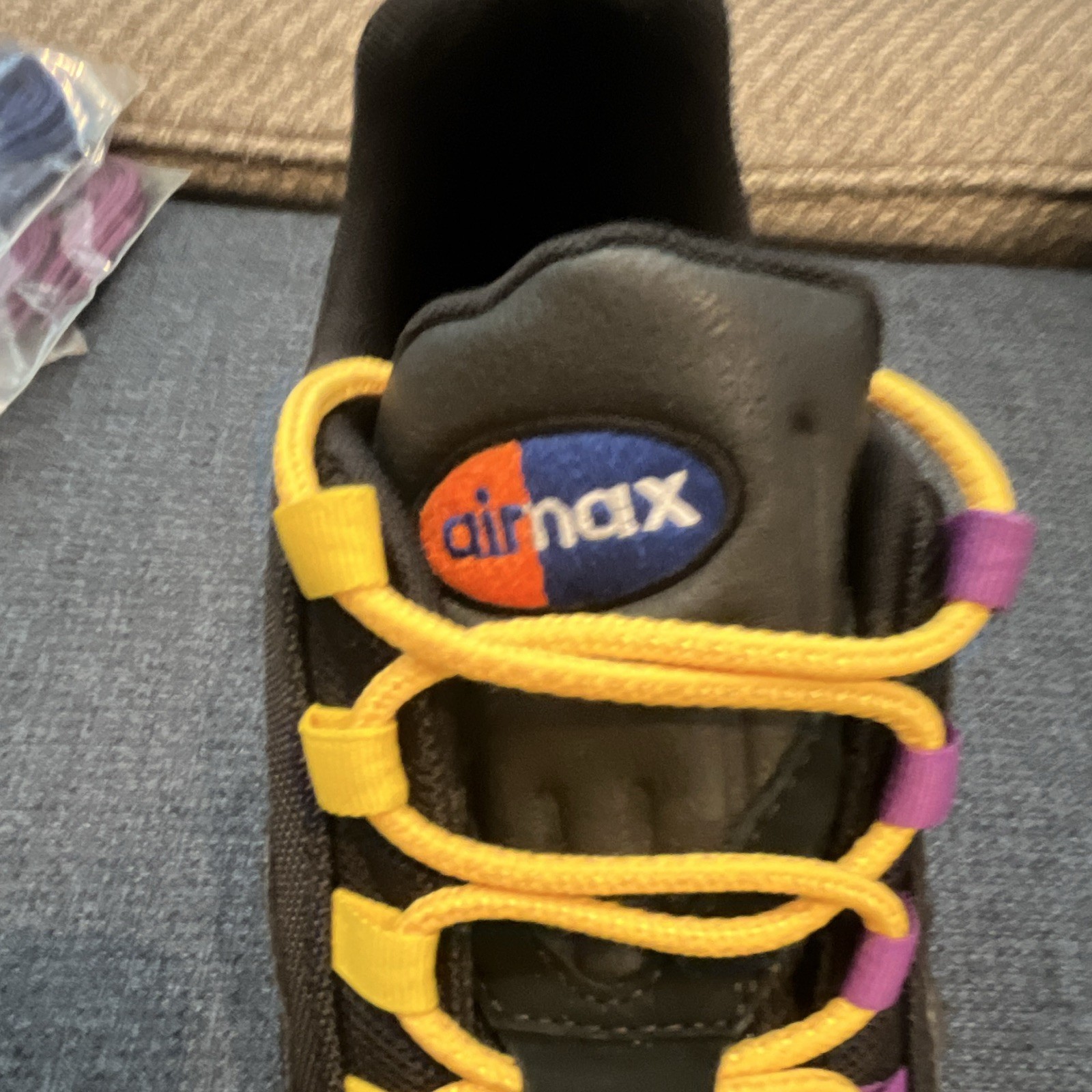 Nike Air Max 95 Premium NY vs LA Black/Rush Blue-Brilliant Orange AT8505-001