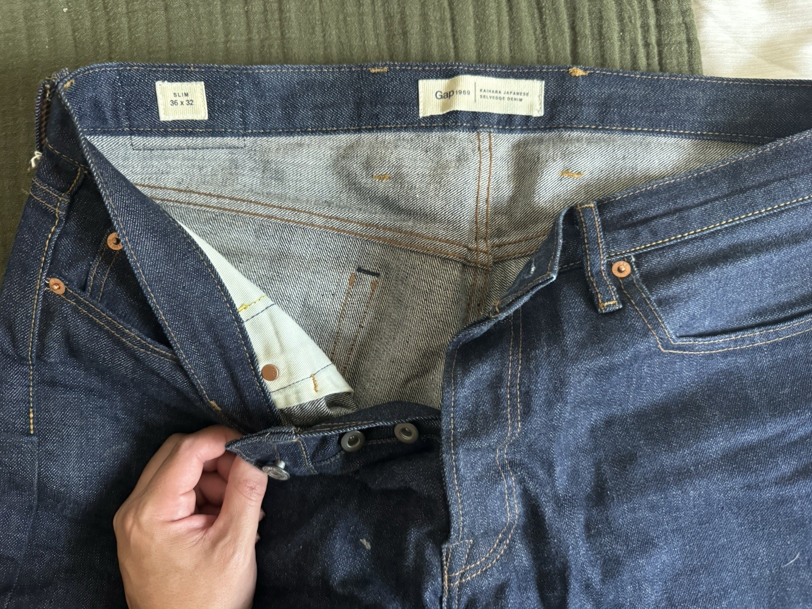 Gap Men’s Straight Fit Denim Jeans Blue Dark Wash Mid Rise Button 5-Pocket
