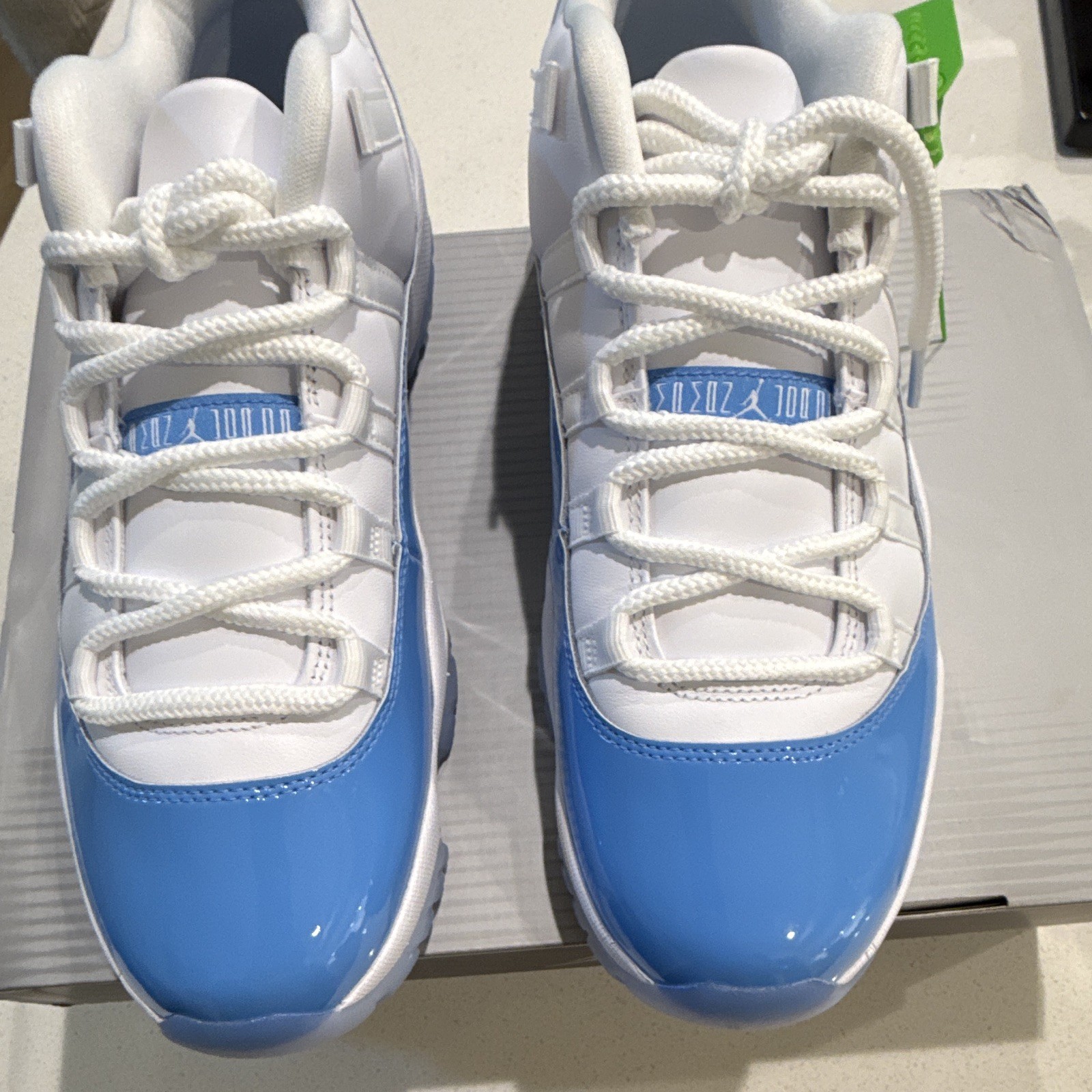 Jordan Air Jordan 11 Retro Low UNC Blue FV5104-100