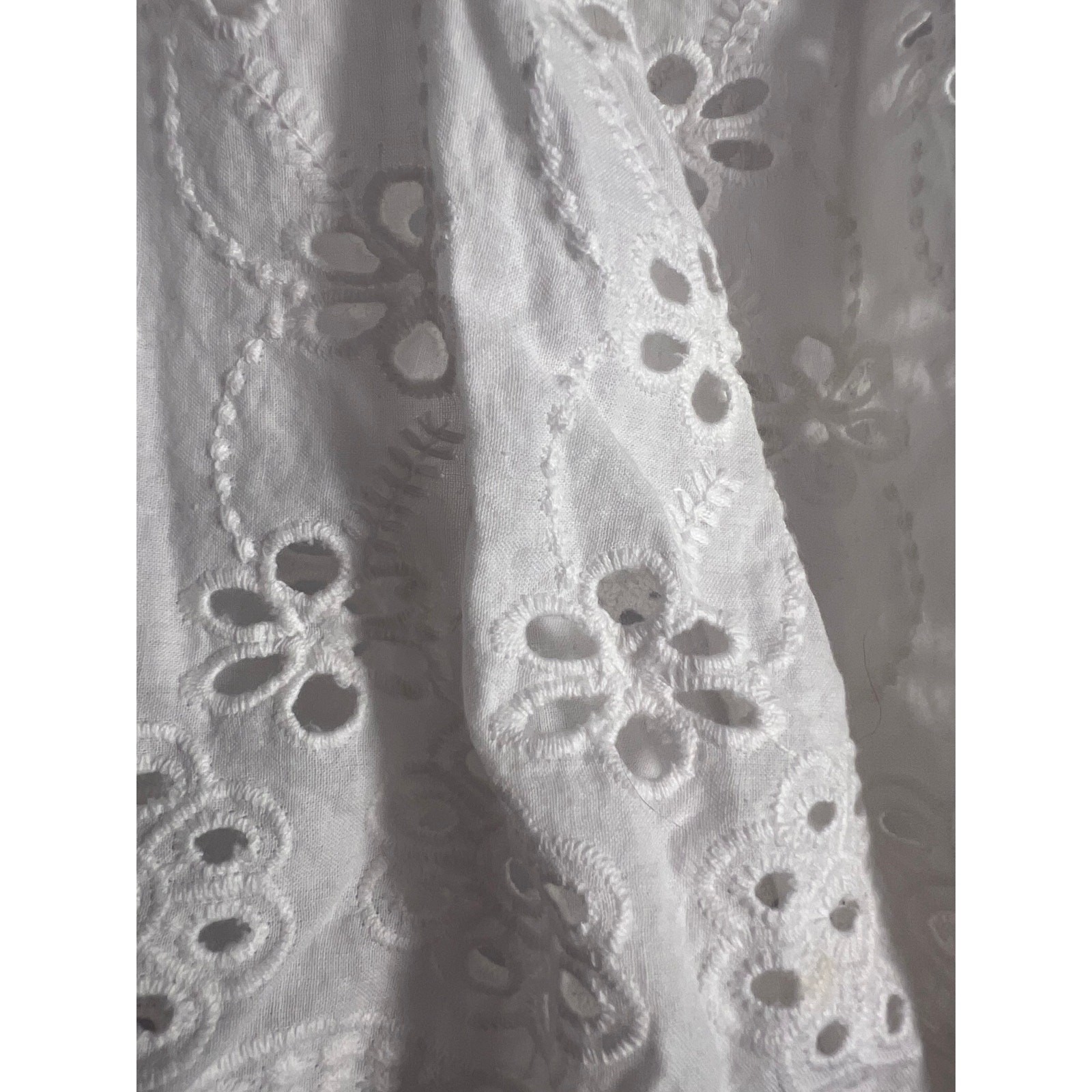 NWT rue21 White Eyelet Off the Shoulder Crop Top XL Boho Cottagecore Festival