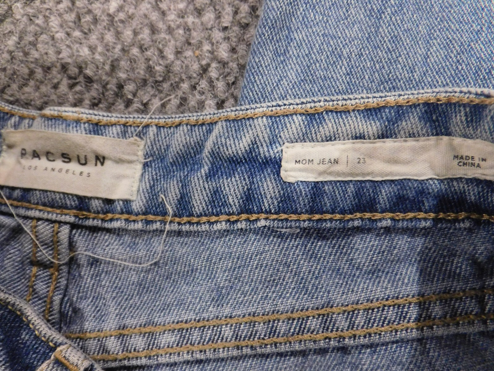 Pacsun Jeans Womens 23 blue mom denim distressed straight