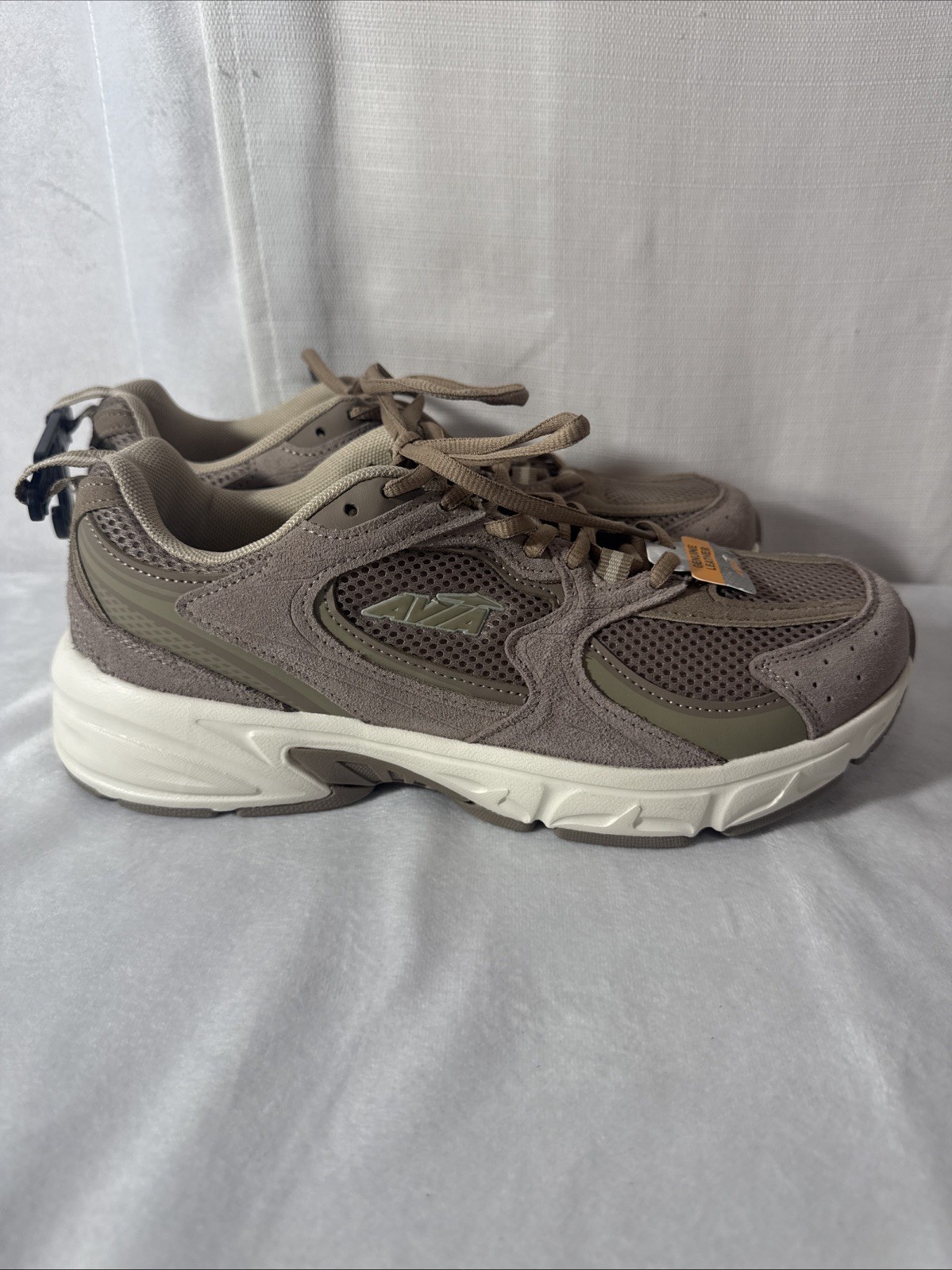 Avia Men’s 5000 Athletic Performance Running Shoes Brown size 8.5 New