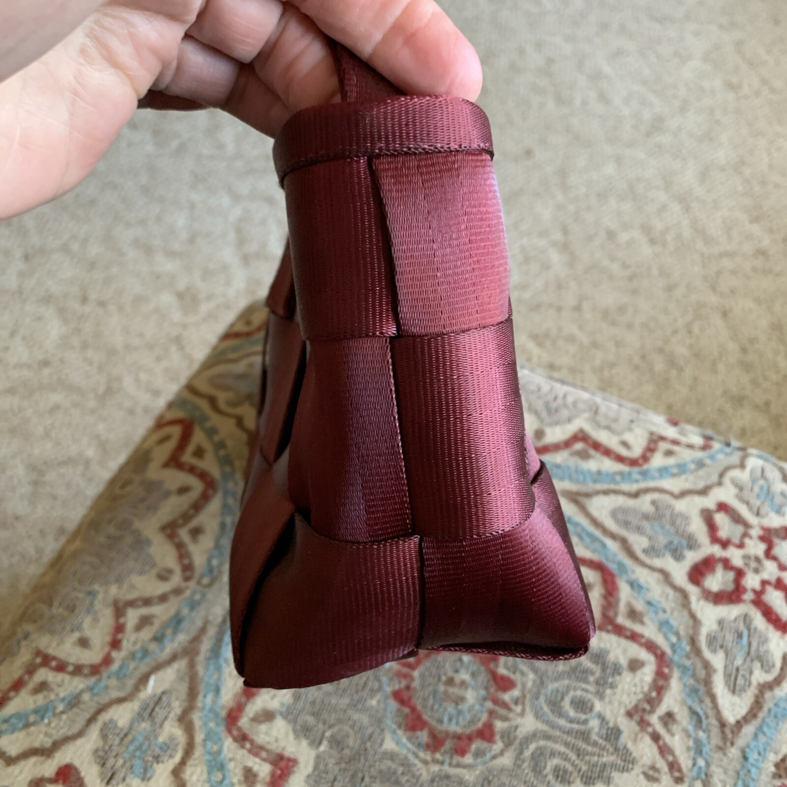 Harveys Original Seatbelt Bag Woven Satchel Bag Dark Raspberry USA