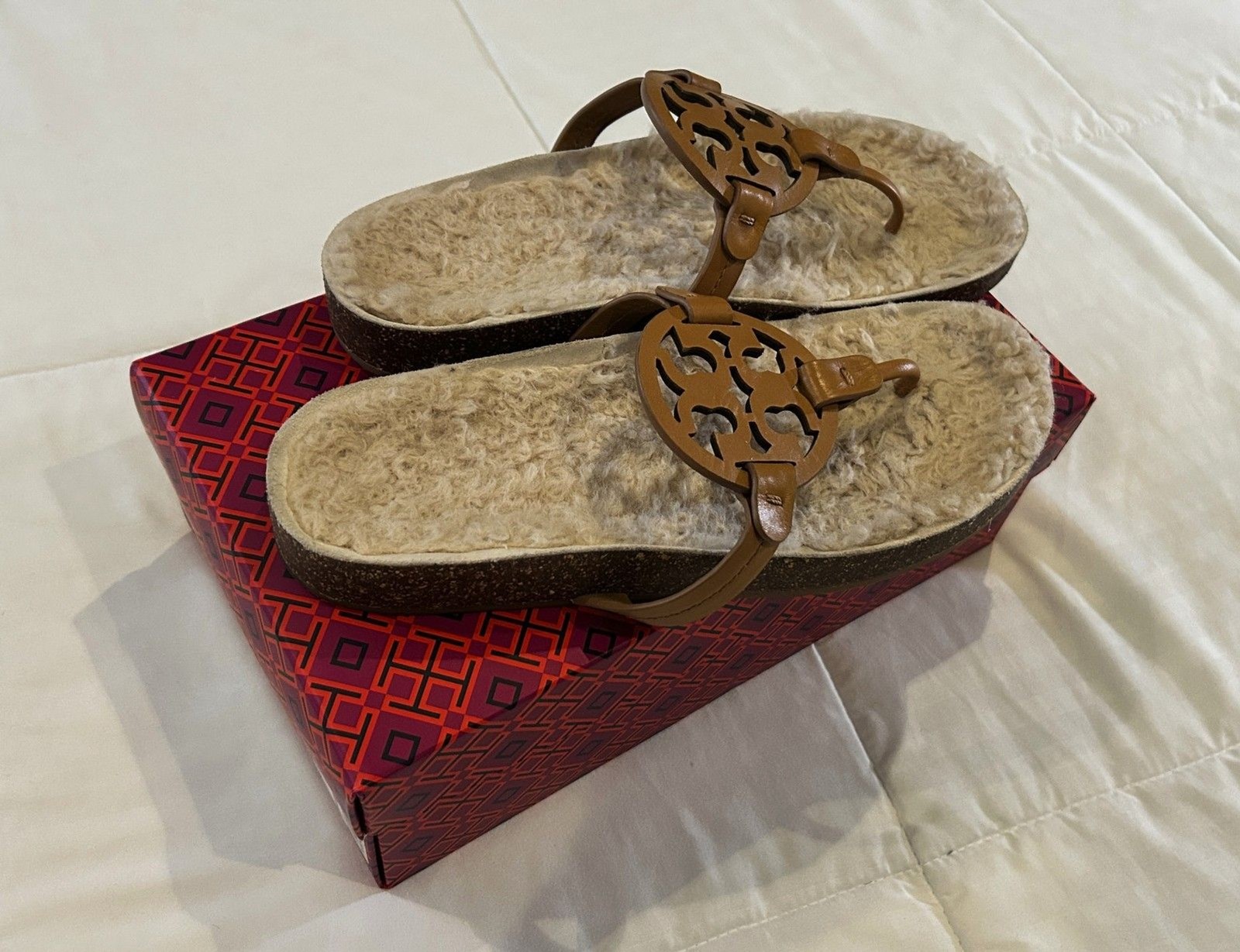 Tory Burch Miller Cloud Shearling Sandals Size 9 – Caramel Corn Nappa Leather