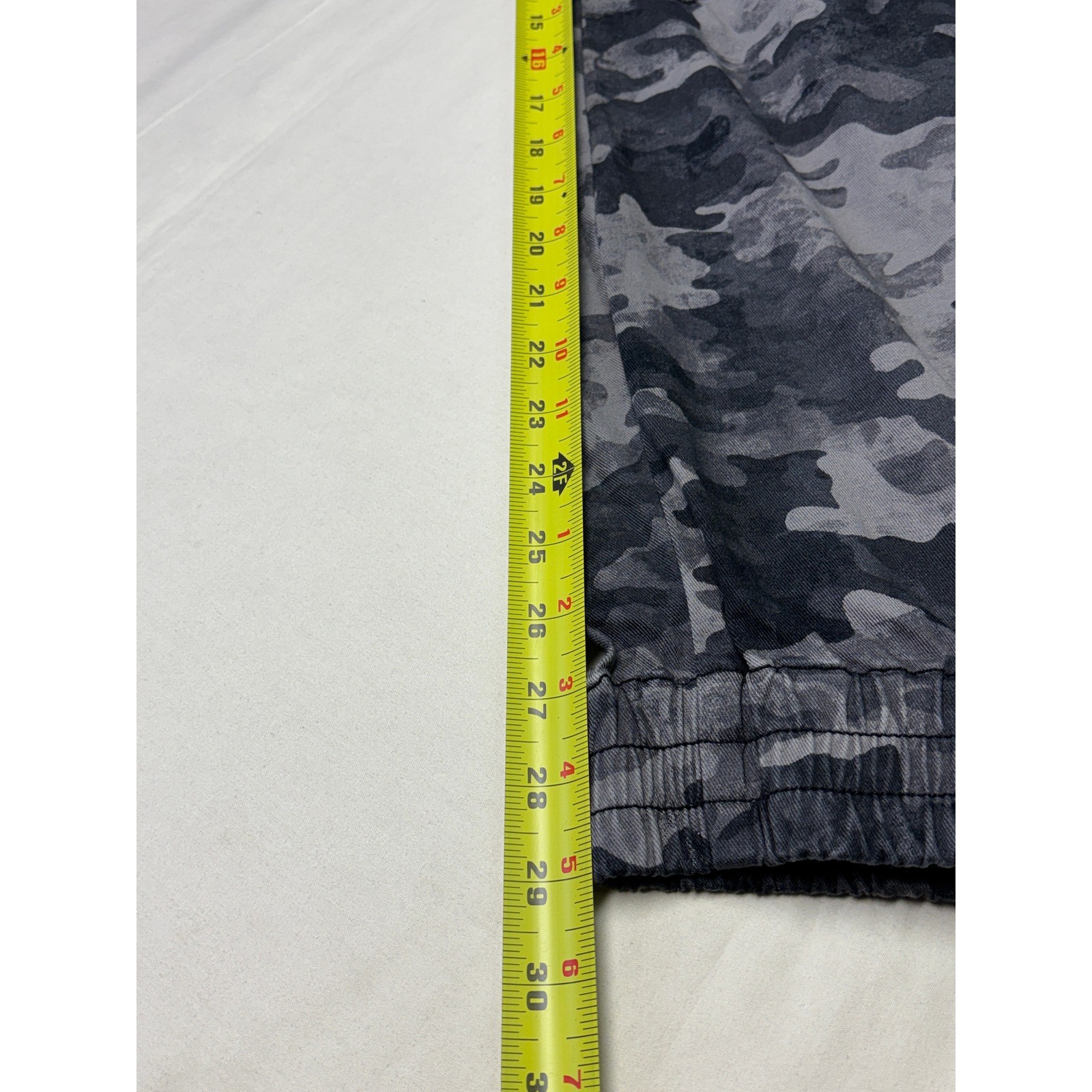 NWT Spanx Stretch Twill Jogger Blackwash Camo Grey Camouflage Pants Small 28X29