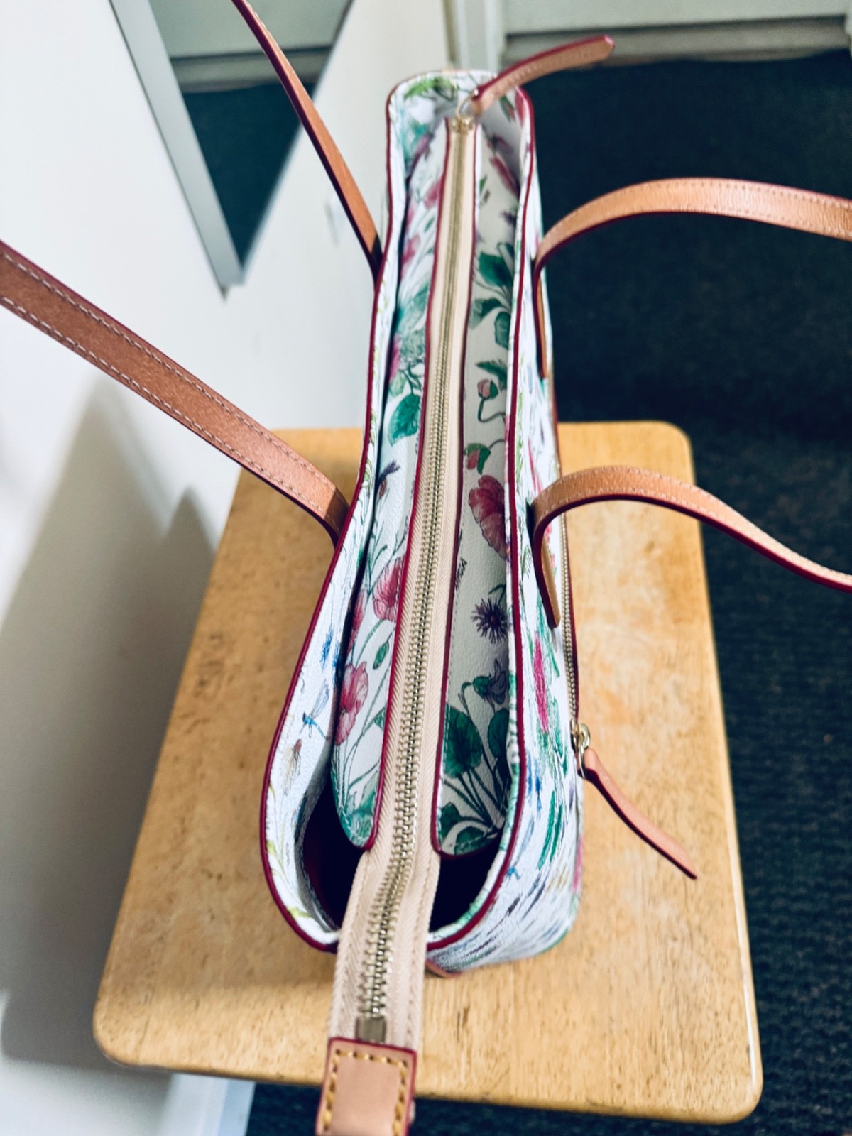 Dooney & Bourke Botanical Wren Zip Tote