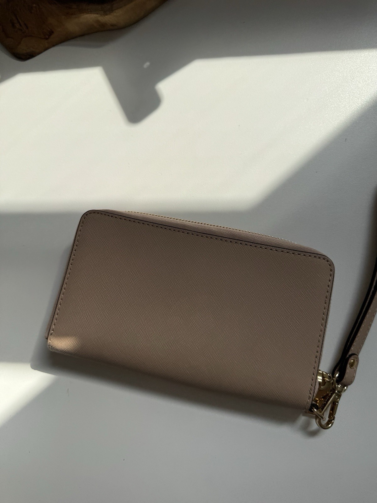 Michael Kors Jet Set Travel Wristlet Wallet