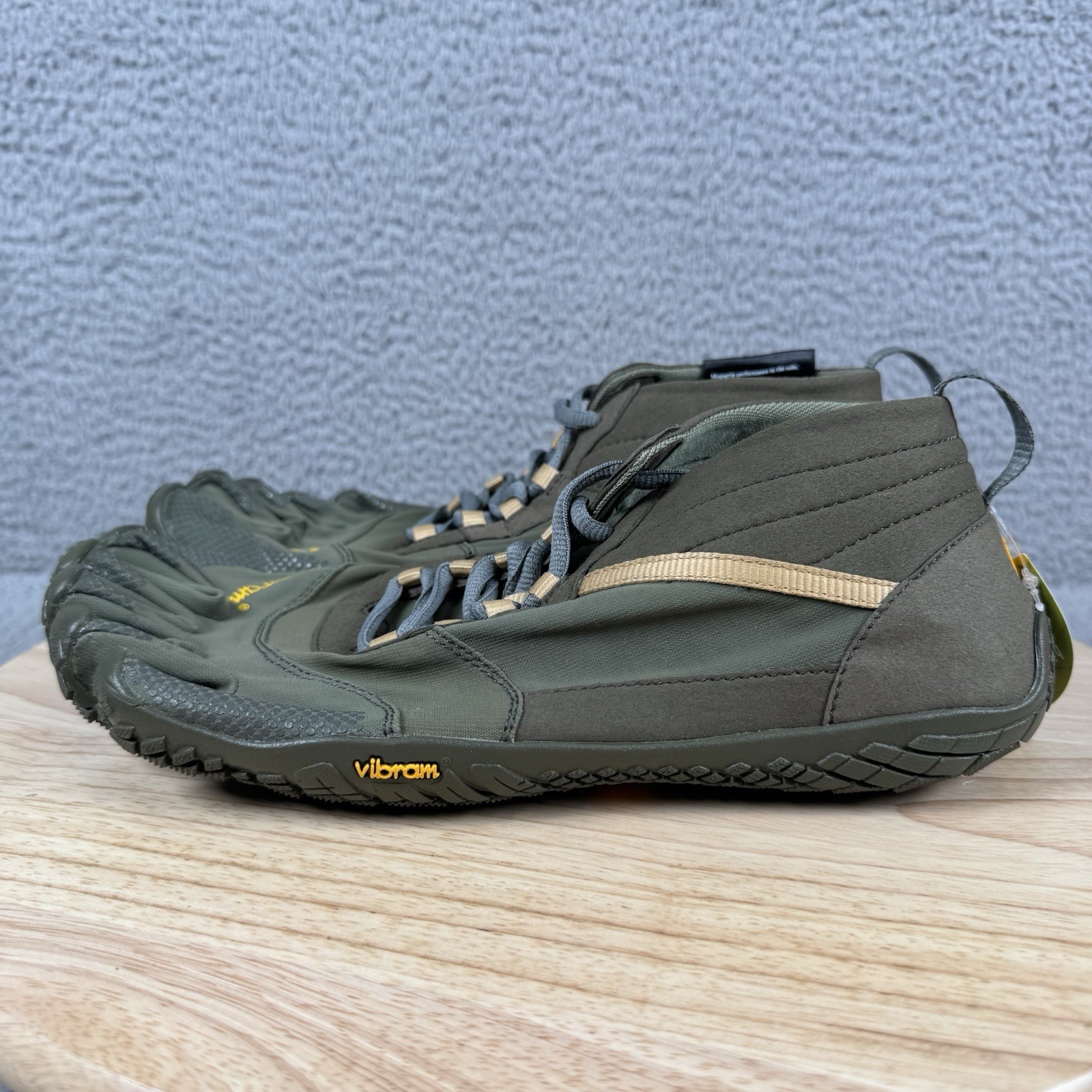 Vibram V-Trek Mens 44 US 10.5/11 Military Dark Grey Wool Blend Hiking Barfoot