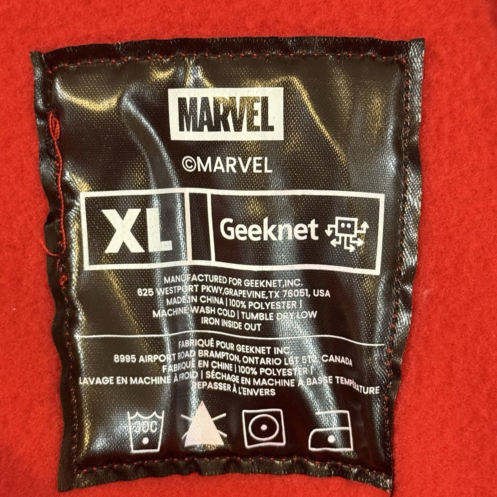 Geeknet Marvel Deadpool Cosplay Unisex Hoodie XL NWT Full Zip Face Mask