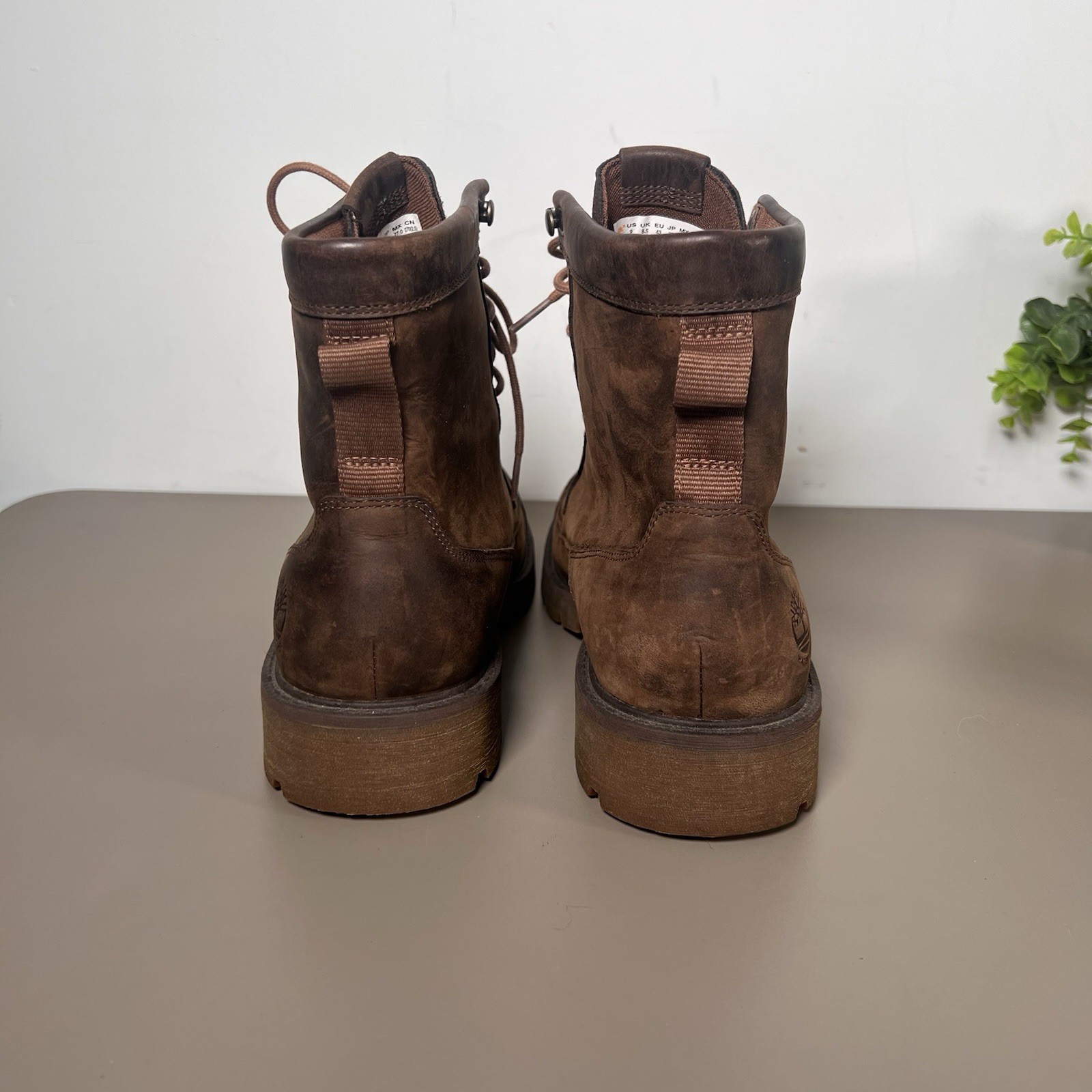 Timberland Men’s Elmhurst 6 Inches Brown Leather Size 9