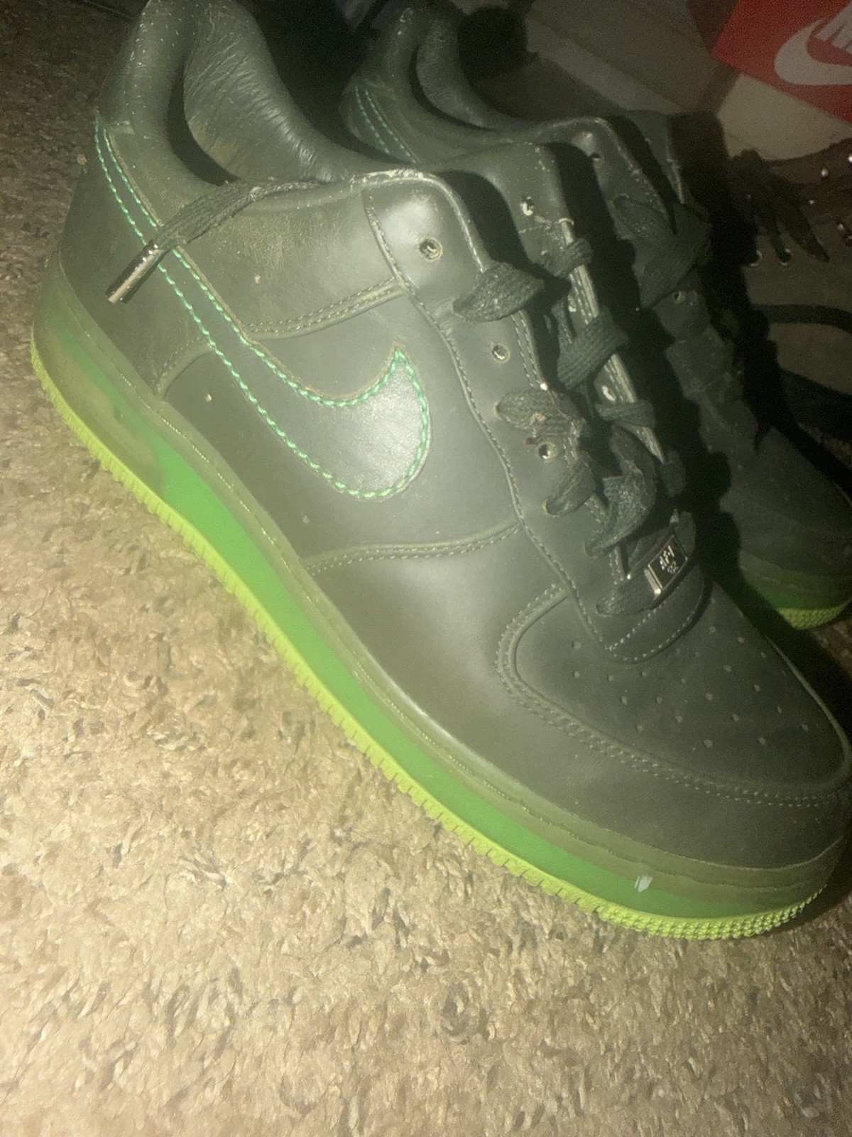 Nike Air Force One Supreme Max Air Army Green Low Top Size 9, Leather ,1/0 S