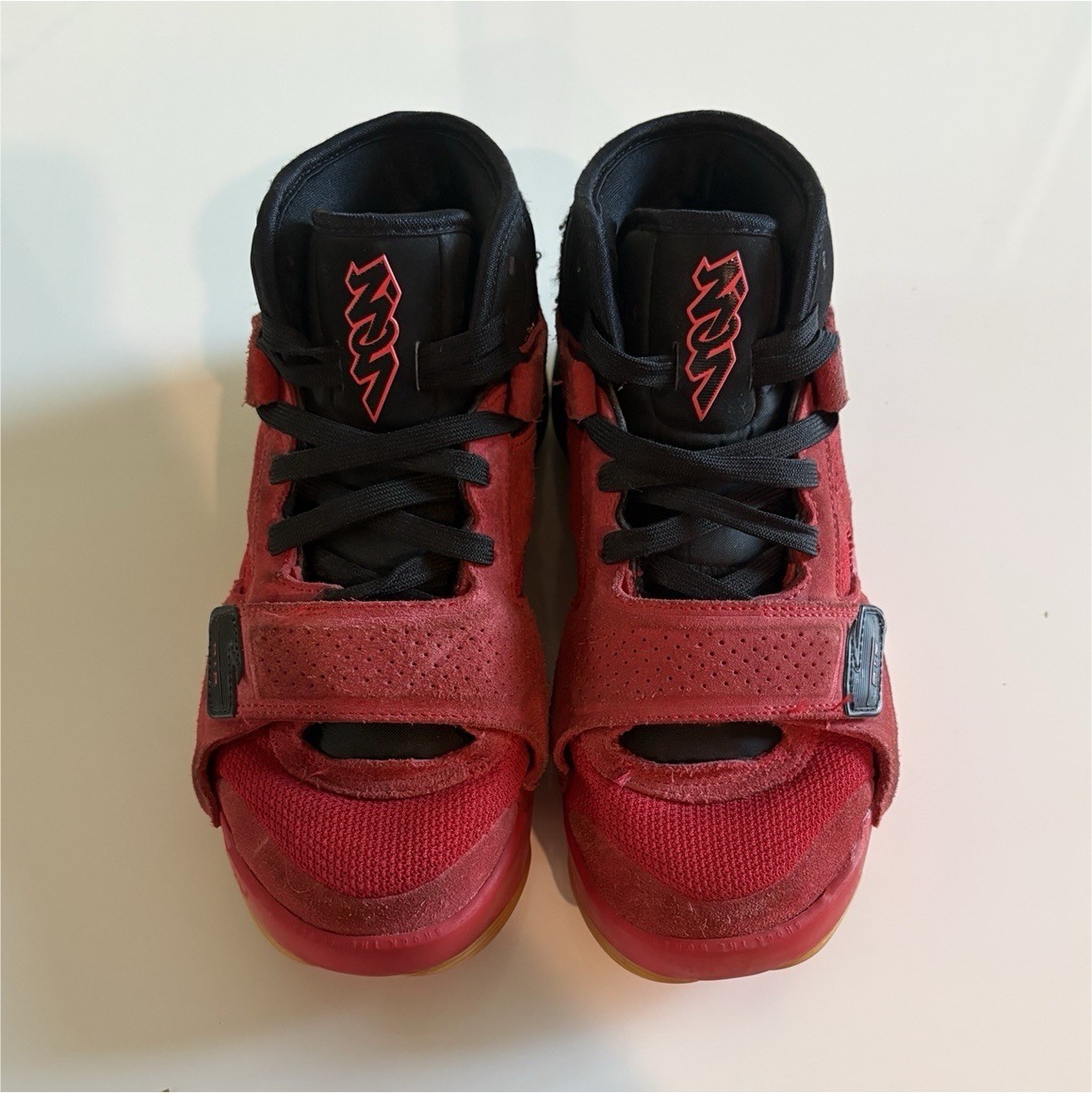 Jordan Air Jordan Unisex Kids Red/Black Suede Mid Top Basketball Sneakers