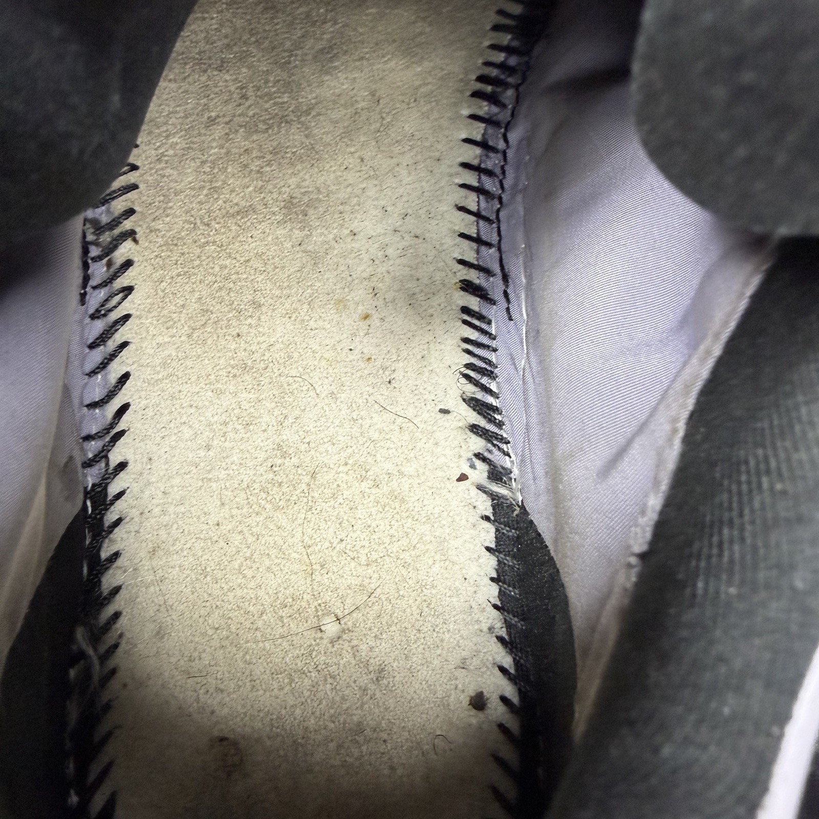 Size 7 – adidas Yeezy Boost 700 MNVN Geode