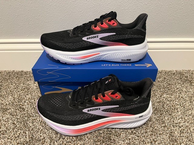 Women’s Size 8 Brooks Ghost 17 Running Shoes New In Box Black/Purple/Coral
