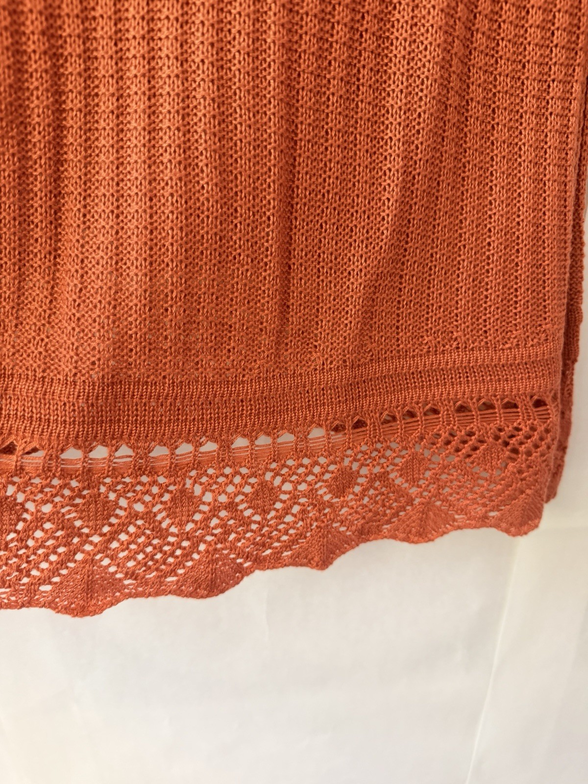 LC Lauren Conrad Texture Knit Tunic Rust Orange Color Size XS Keyhole Back