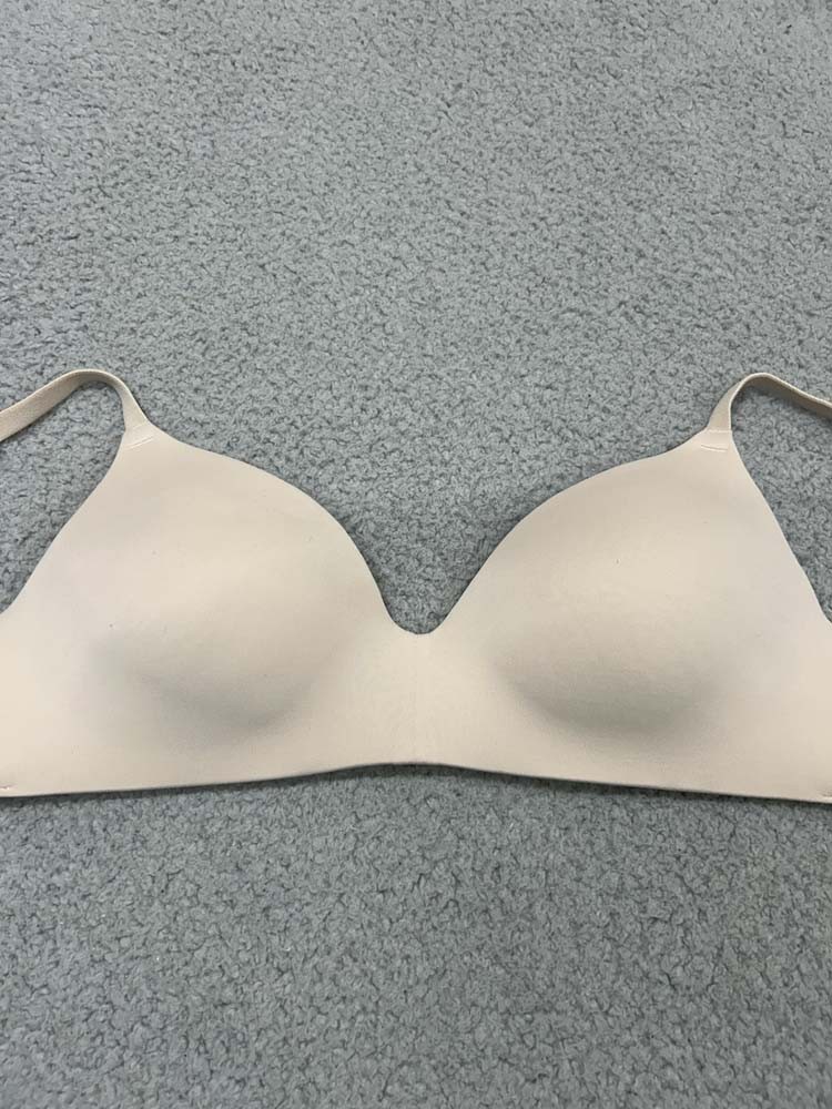Pink Bra 38B Lightly Lined Wear Everywhere Wireless Lightly Lined Victoria Secre