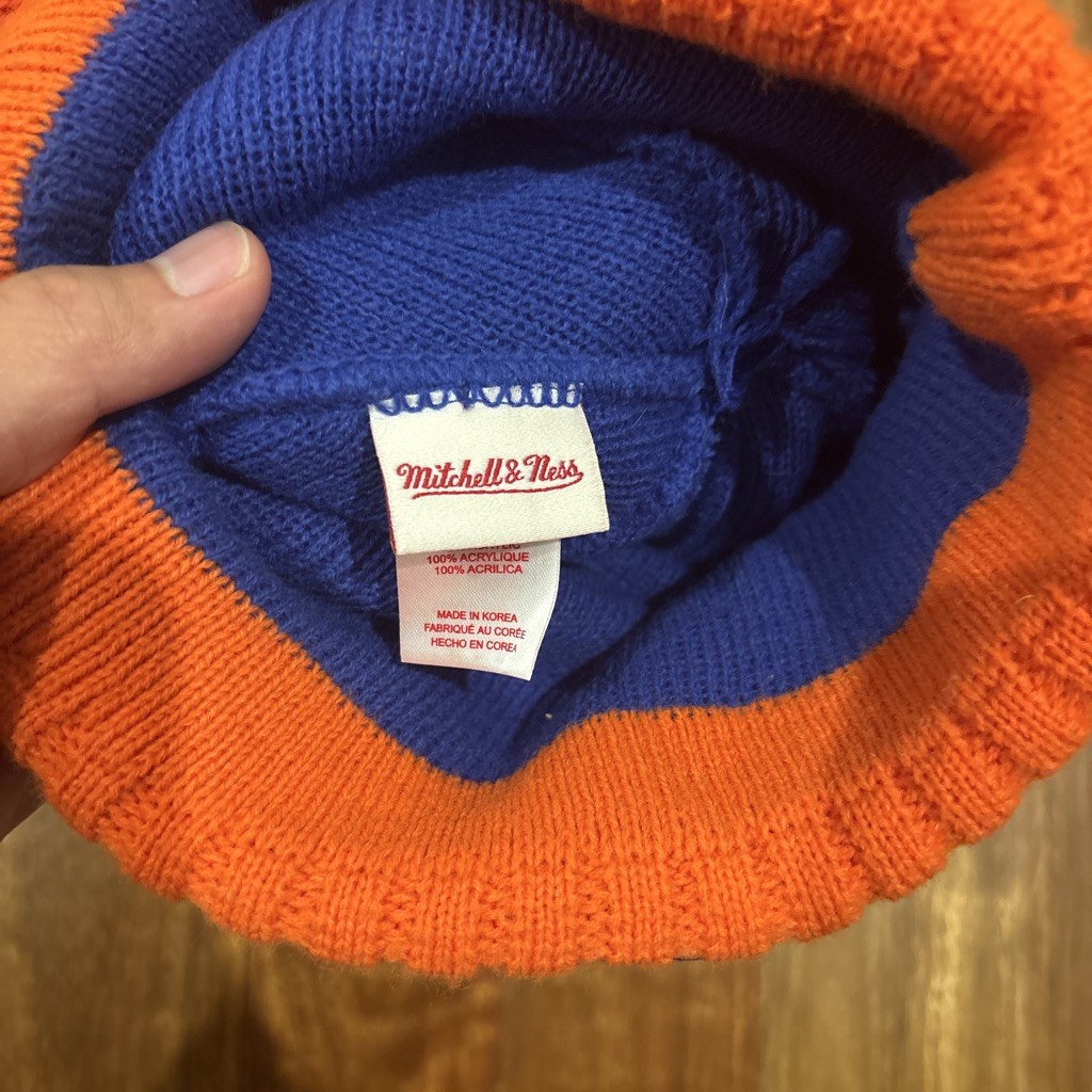 2014 Mitchell & Ness New York Knicks Beanie