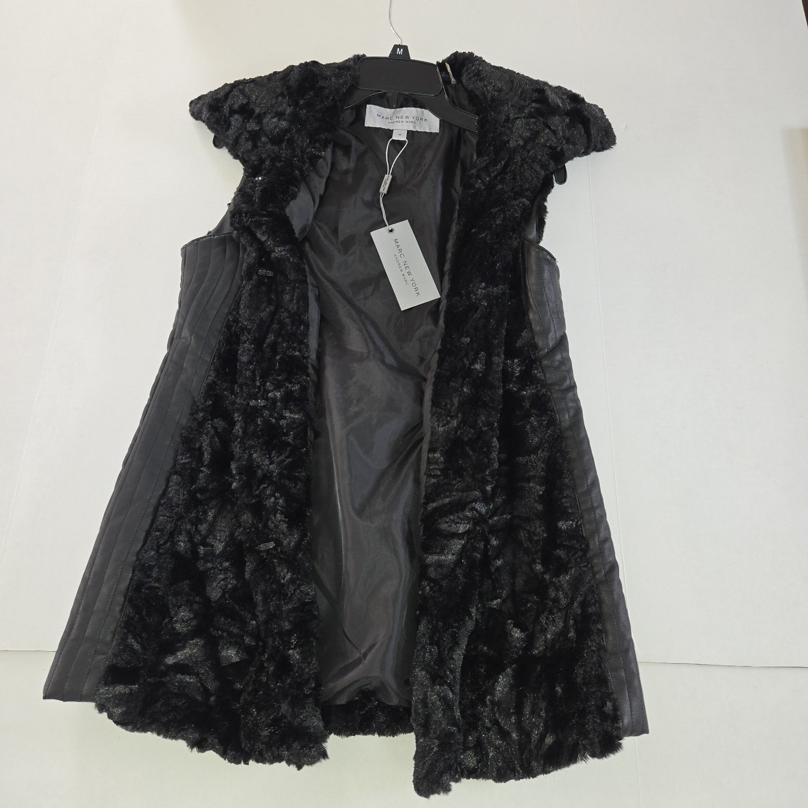 NWT Andrew Marc New York Faux Fur Vest Sz Med Black