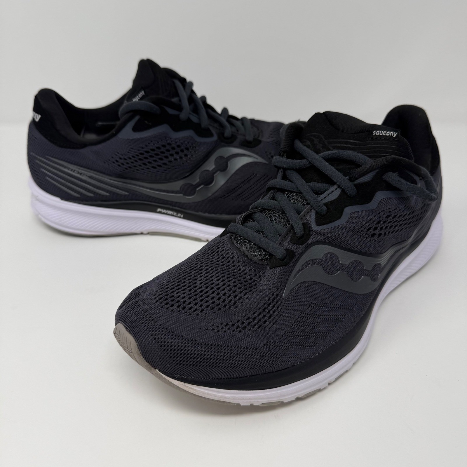 Saucony Ride 15 Mens Running Shoes Dark Gray Athletic Sneakers Size 9.5 W Flaw