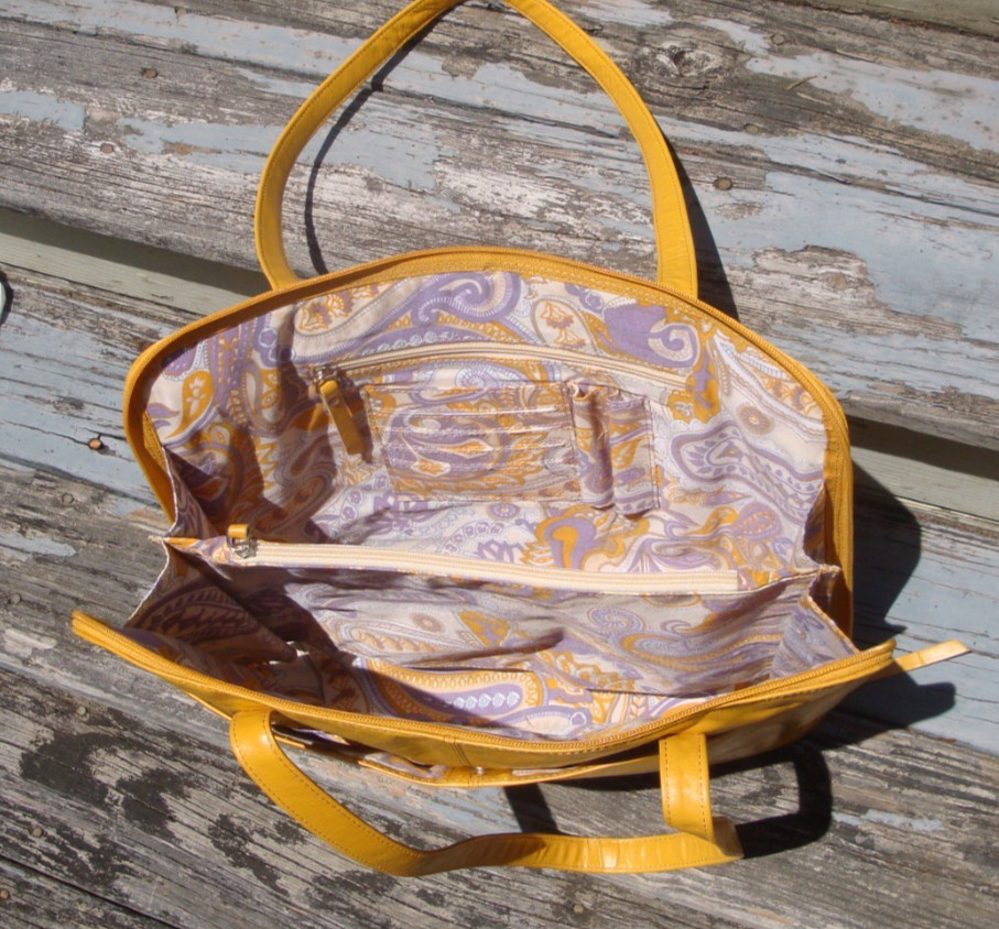 LATICO Leather Laptop Business School Tote Shoulderbag Lightweight Golden Yellow