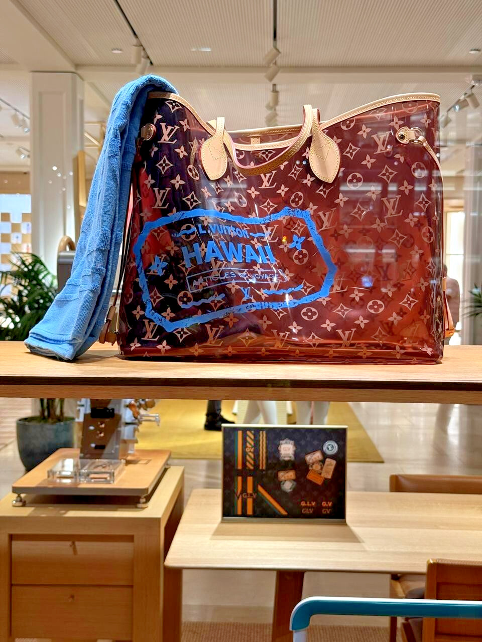 Louis Vuitton Hawaii Neverfull GM Monogram Hot Pink Shoulder Bag Tote LTD Resort